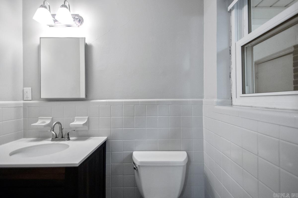 721 W Narroway  Benton, AR