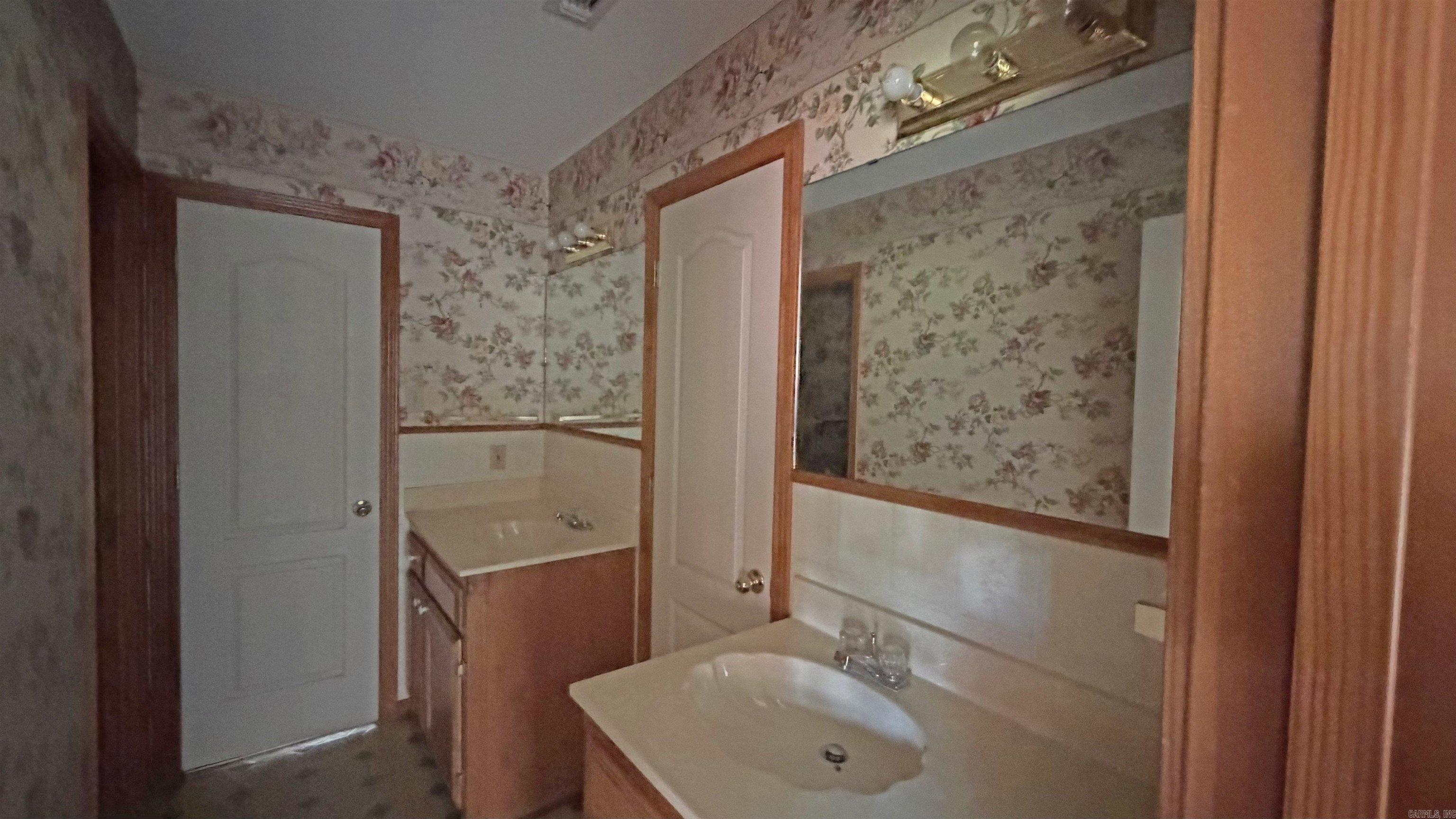 766 County Rd 1229  Pittsburg, AR