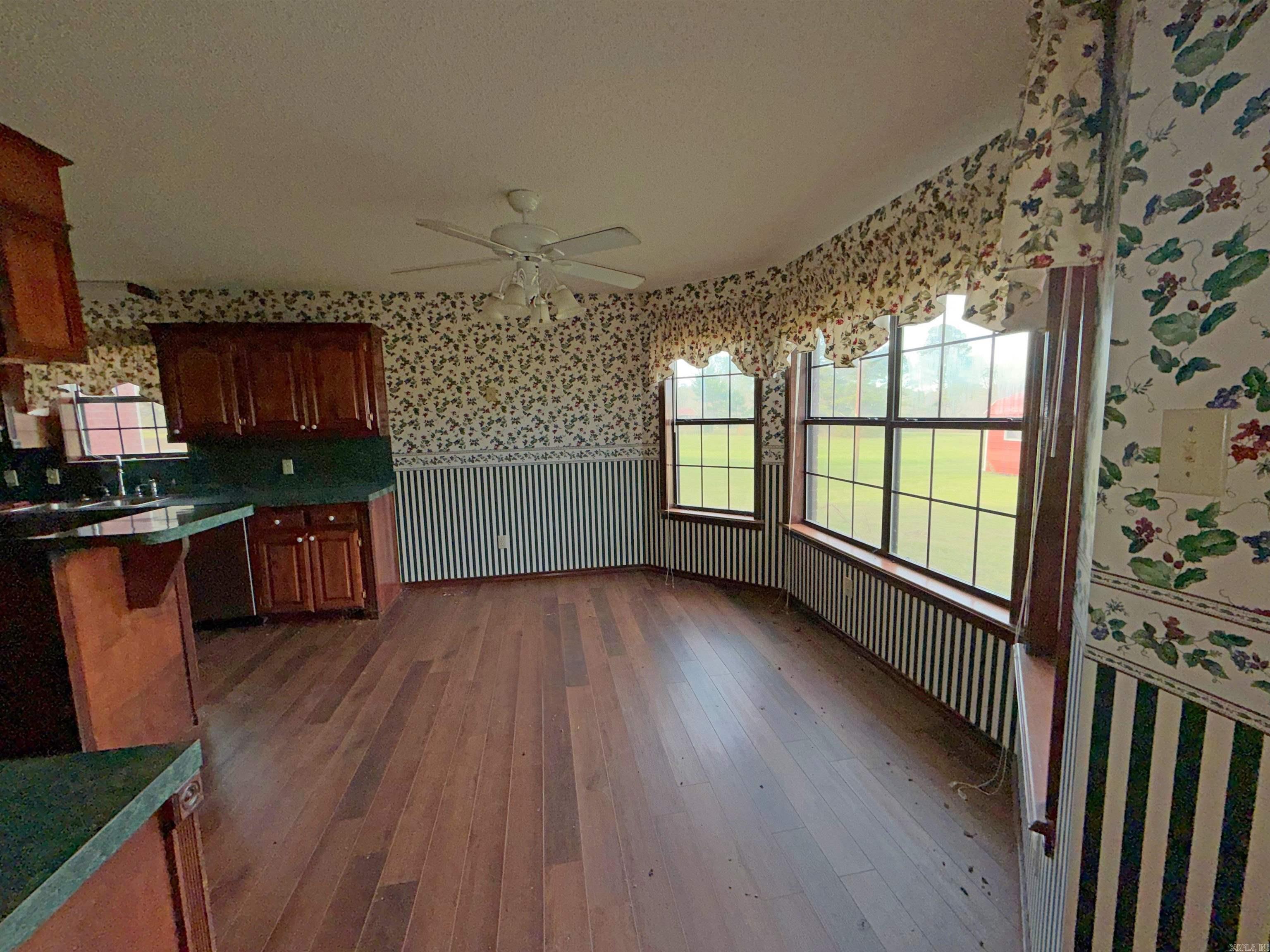 766 County Rd 1229  Pittsburg, AR