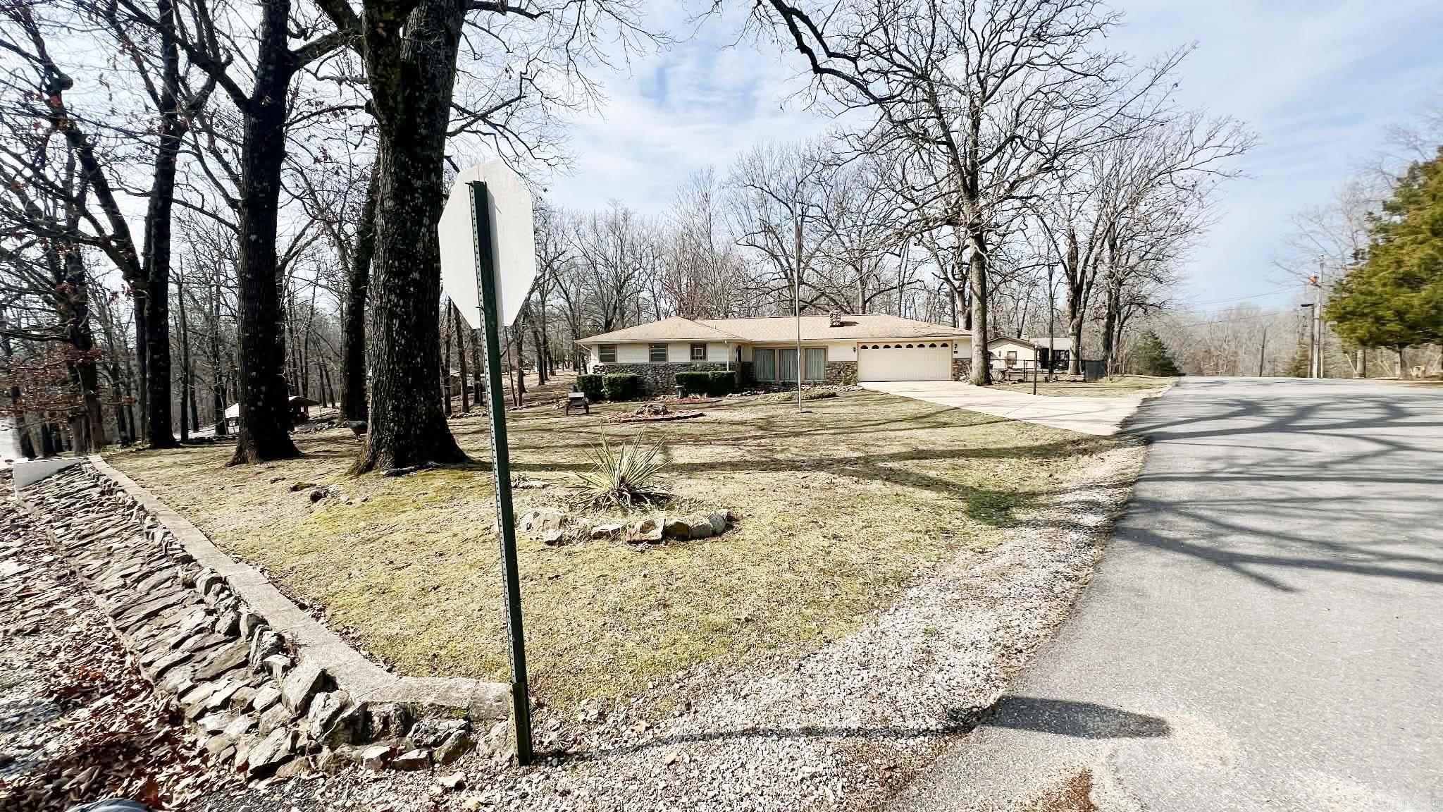 301 Fawn Rd  Mountain Home, AR