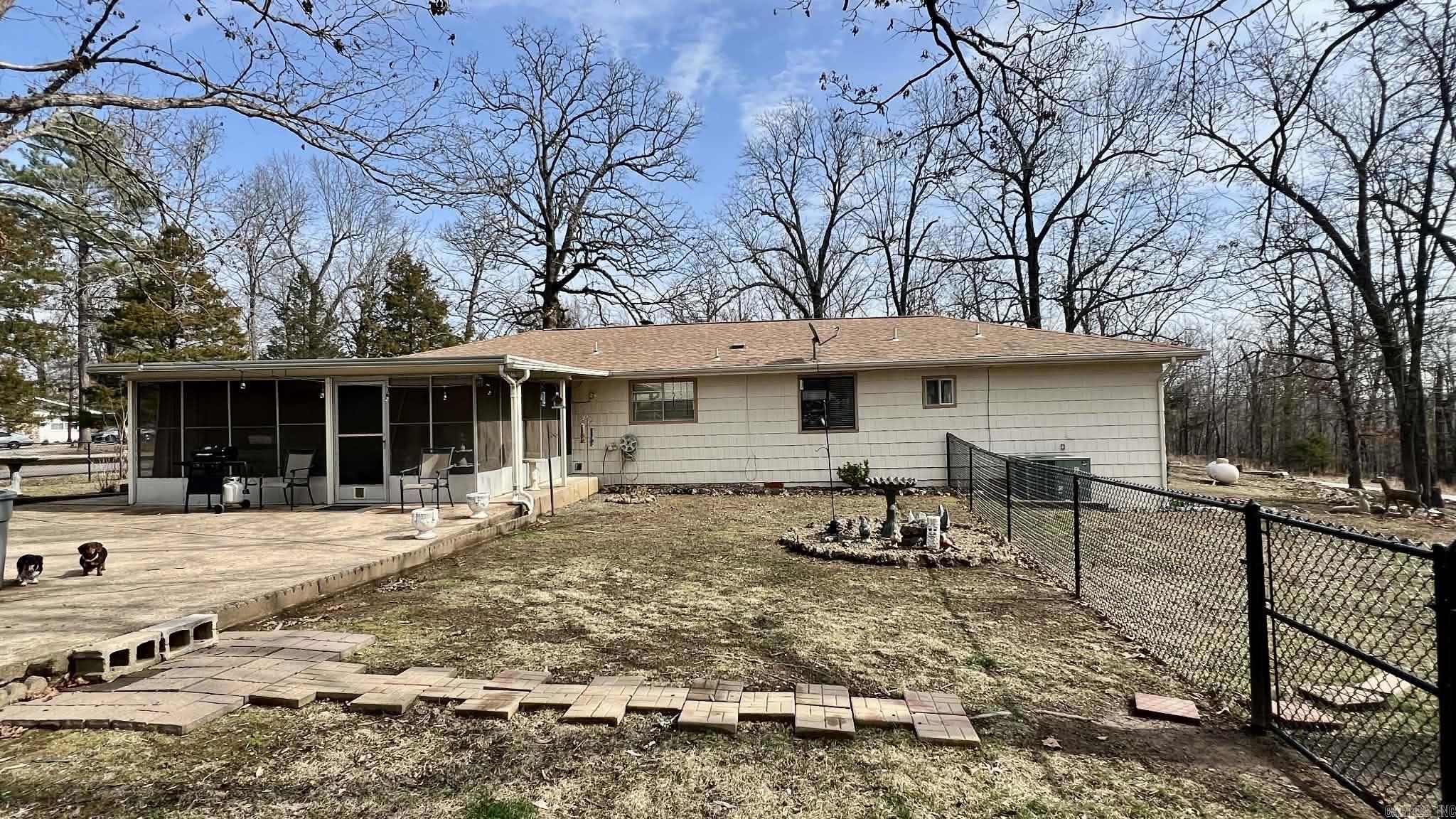 301 Fawn Rd  Mountain Home, AR