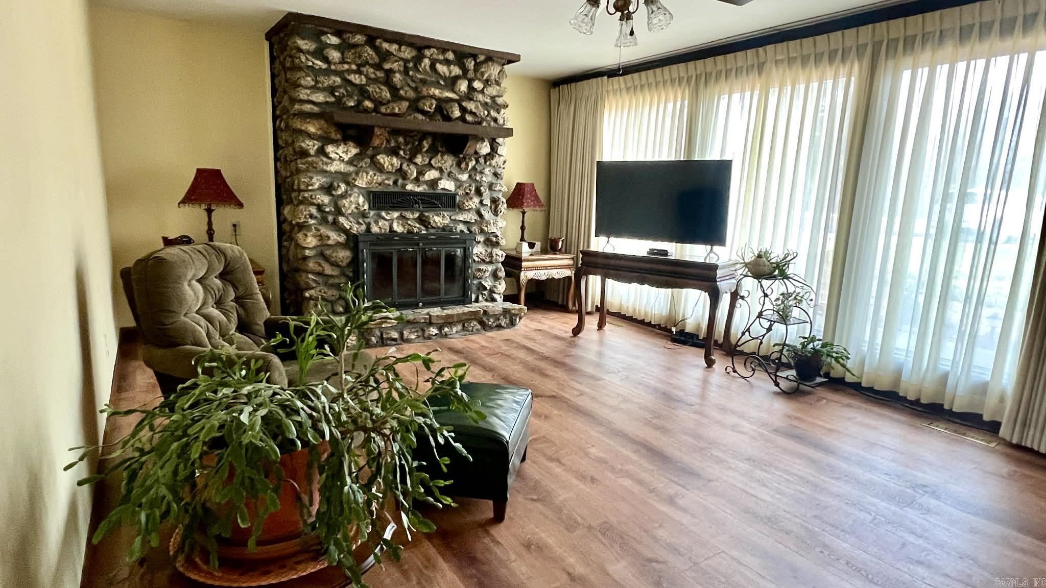 301 Fawn Rd  Mountain Home, AR