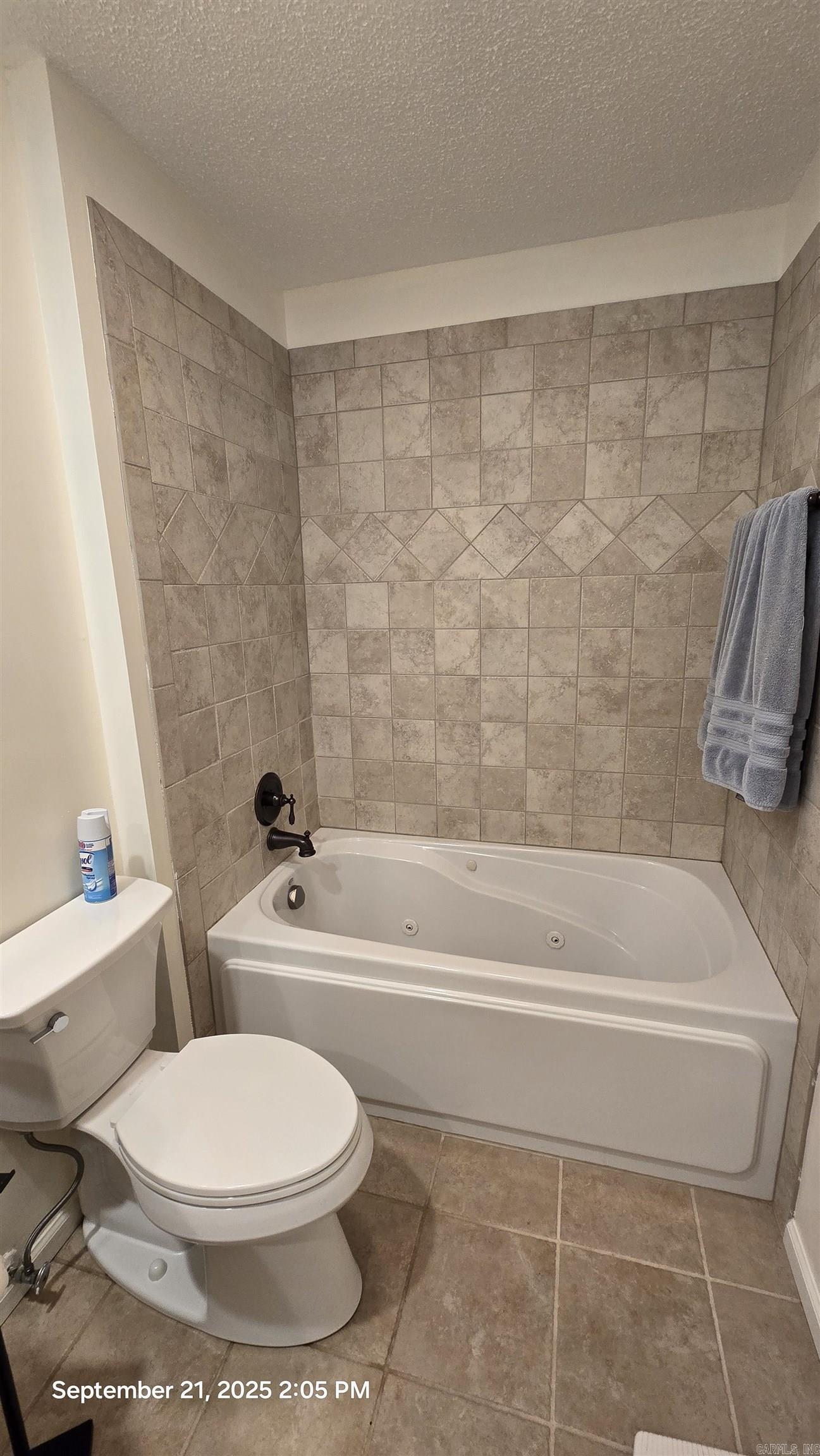 204 Maddox  Fairfield Bay, AR