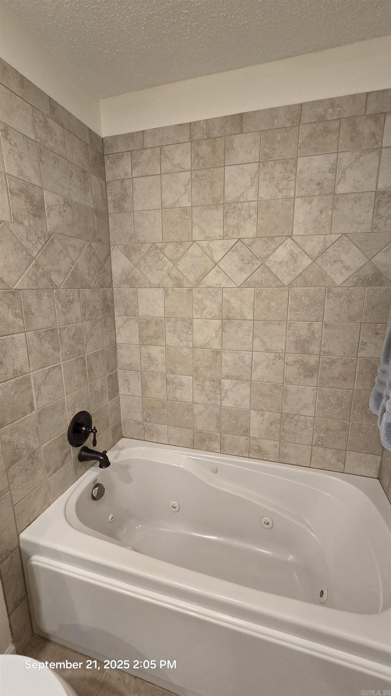 204 Maddox  Fairfield Bay, AR