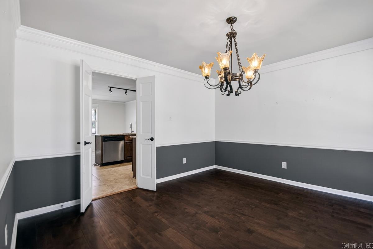 4 Barber  Maumelle, AR