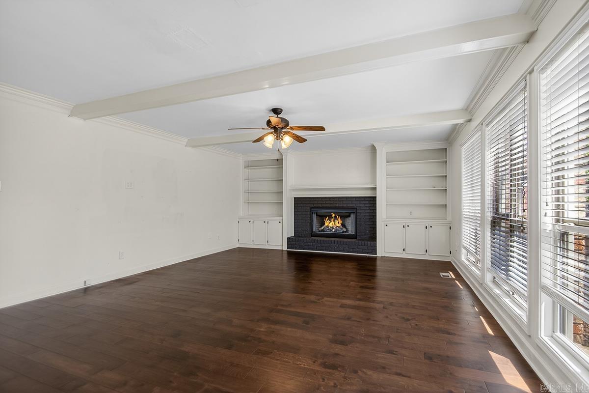 4 Barber  Maumelle, AR