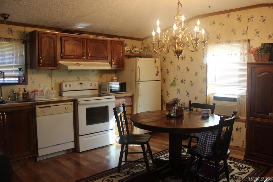 593 Hillhollow Rd  Marshall, AR