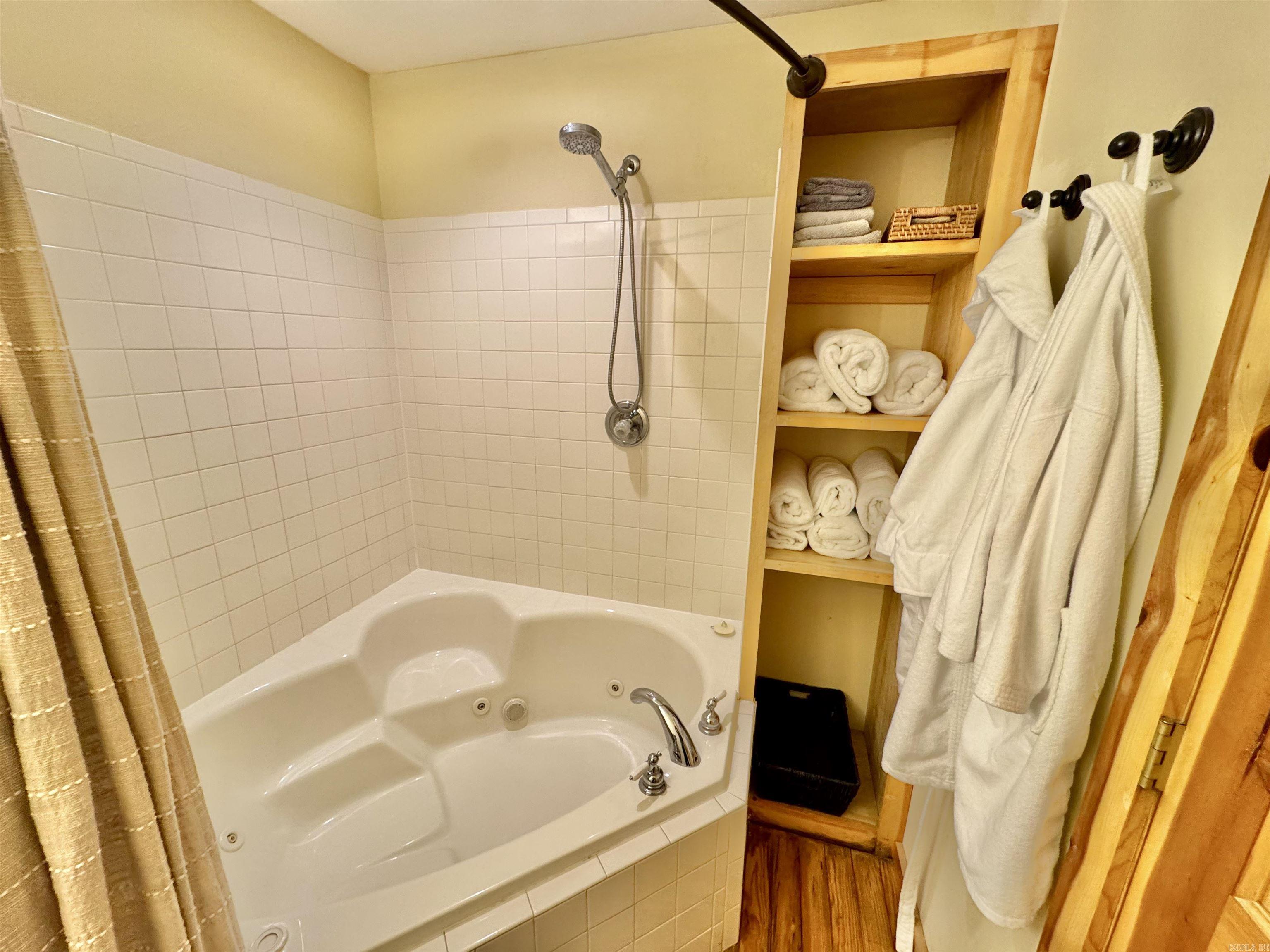 58 Sylamore Vista  Mountain View, AR