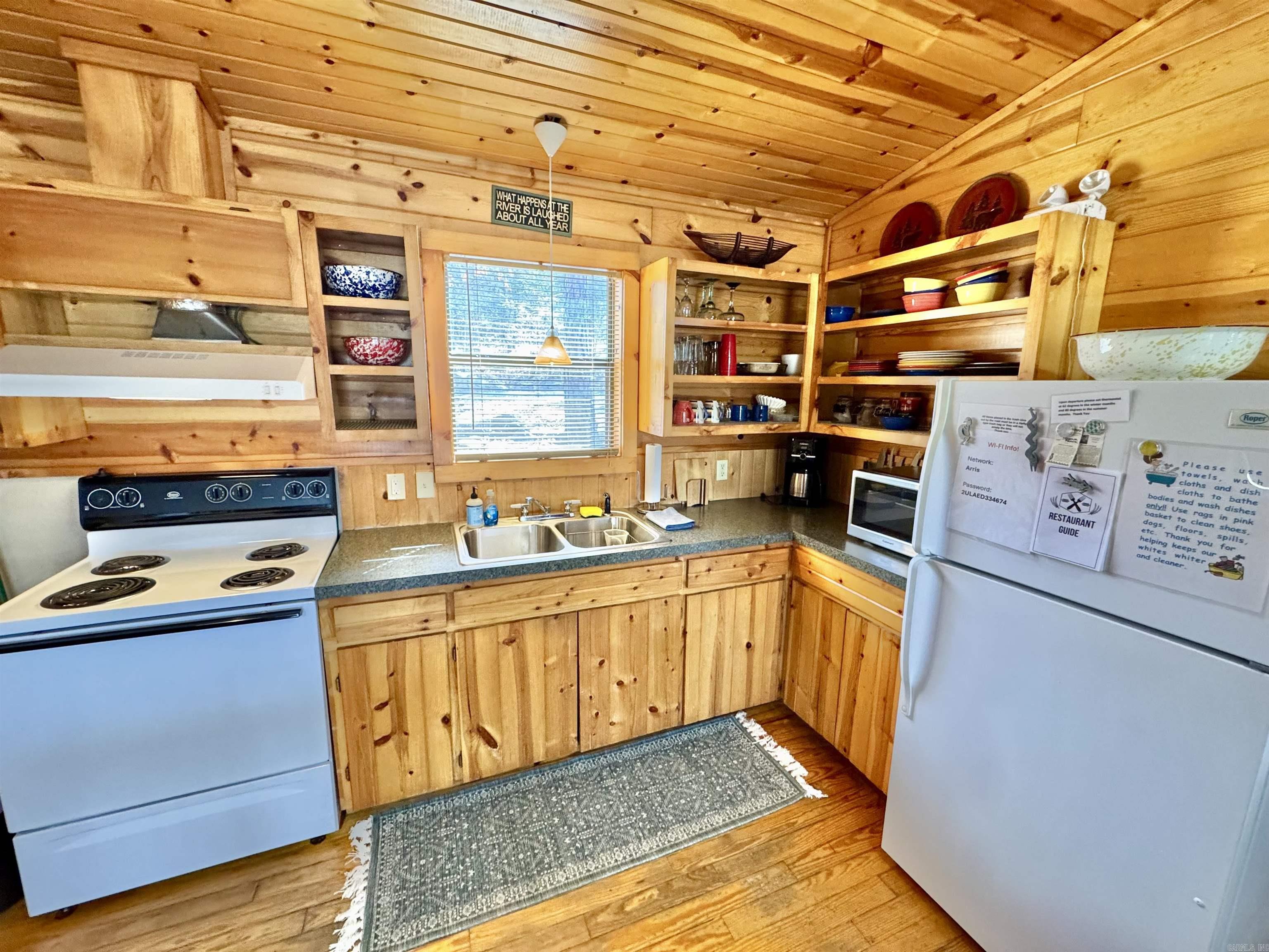 58 Sylamore Vista  Mountain View, AR