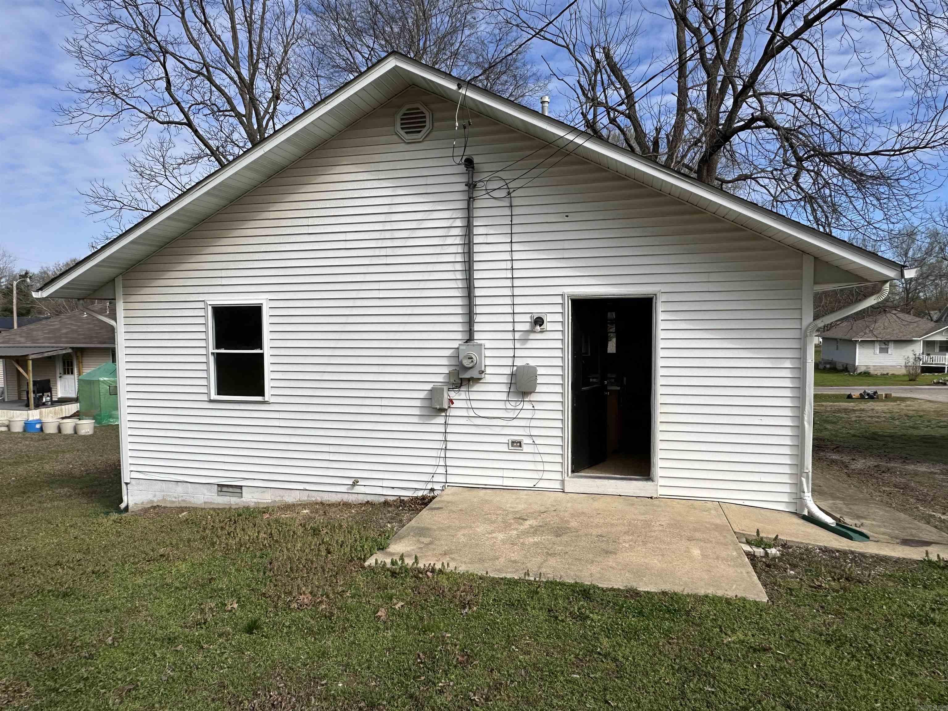 502 Walnut Street  Flippin, AR