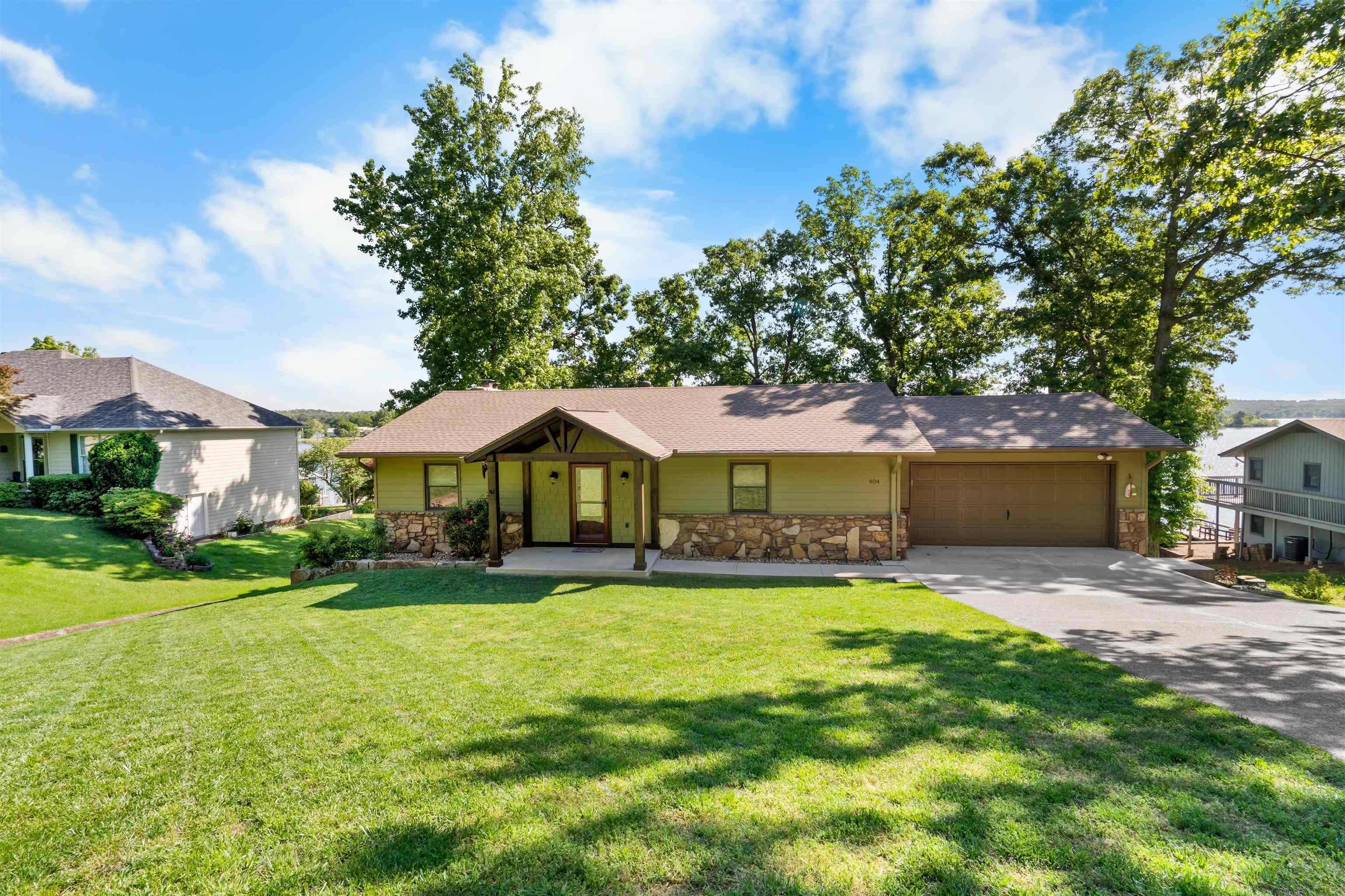 404 Isabella Lane Horseshoe Bend, AR 72512