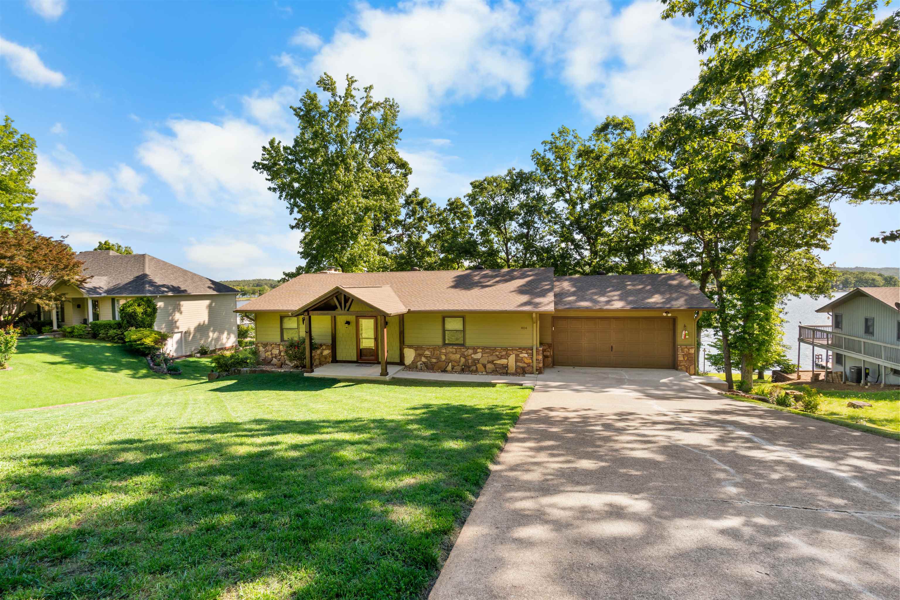 404 Isabella Lane Horseshoe Bend, AR 72512