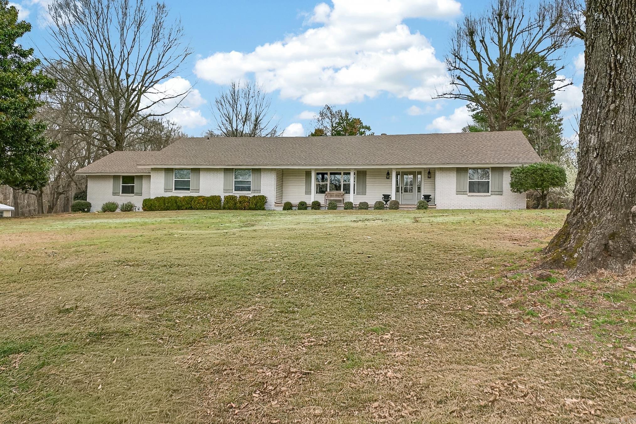 1690 Mt Carmel  Cabot, AR