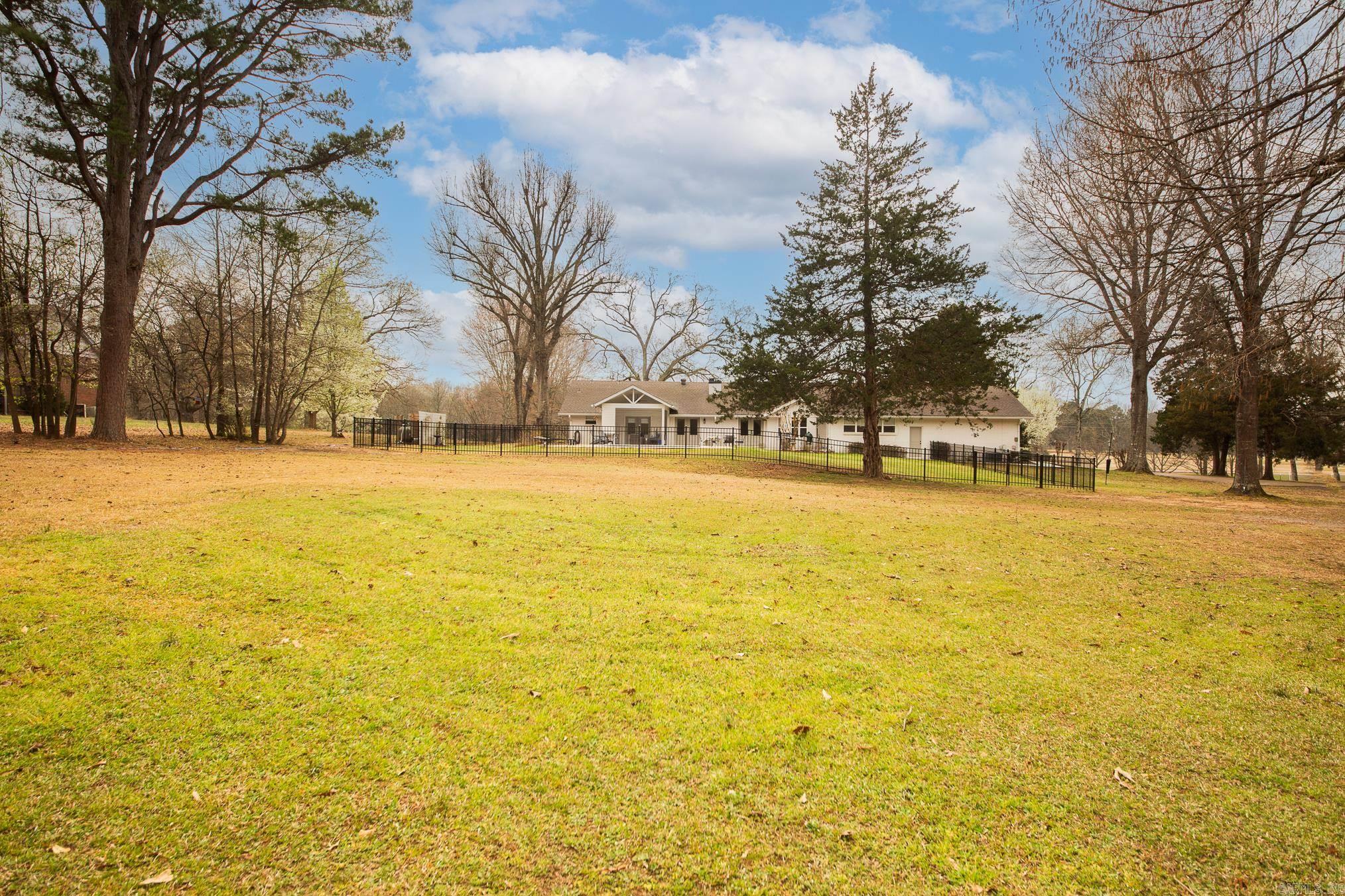 1690 Mt Carmel  Cabot, AR