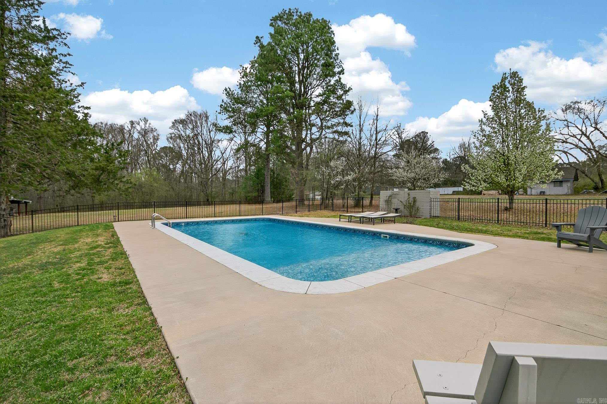 1690 Mt Carmel  Cabot, AR