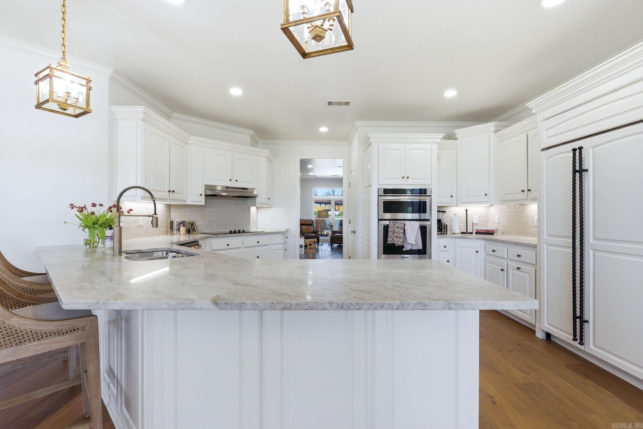 5006 Colonial  Benton, AR