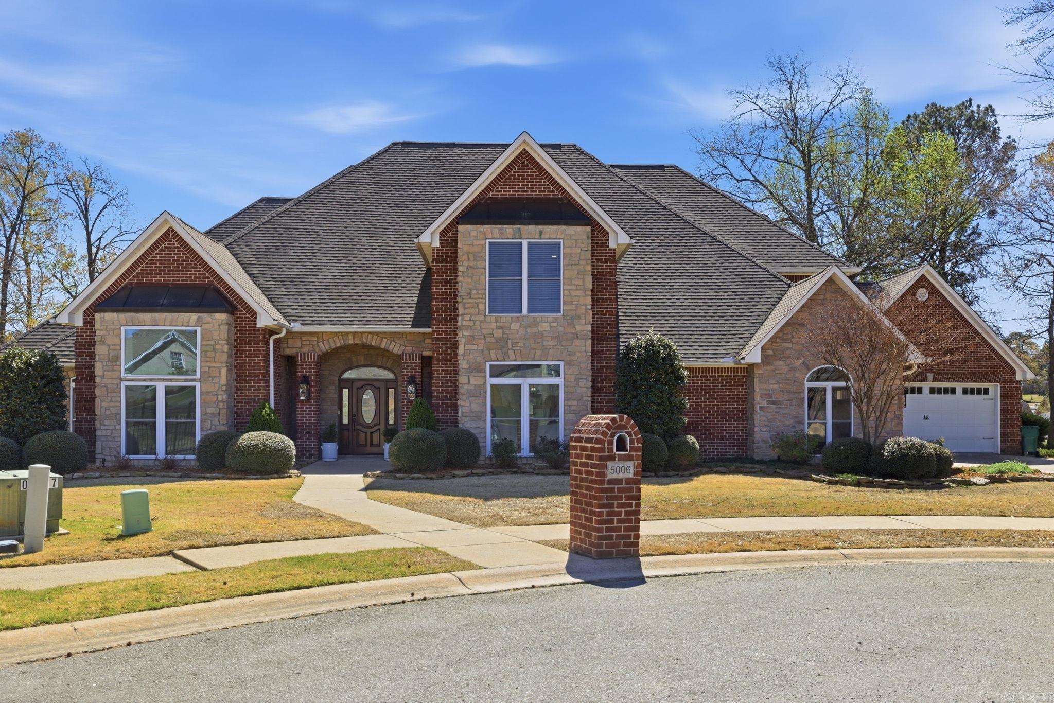 5006 Colonial  Benton, AR