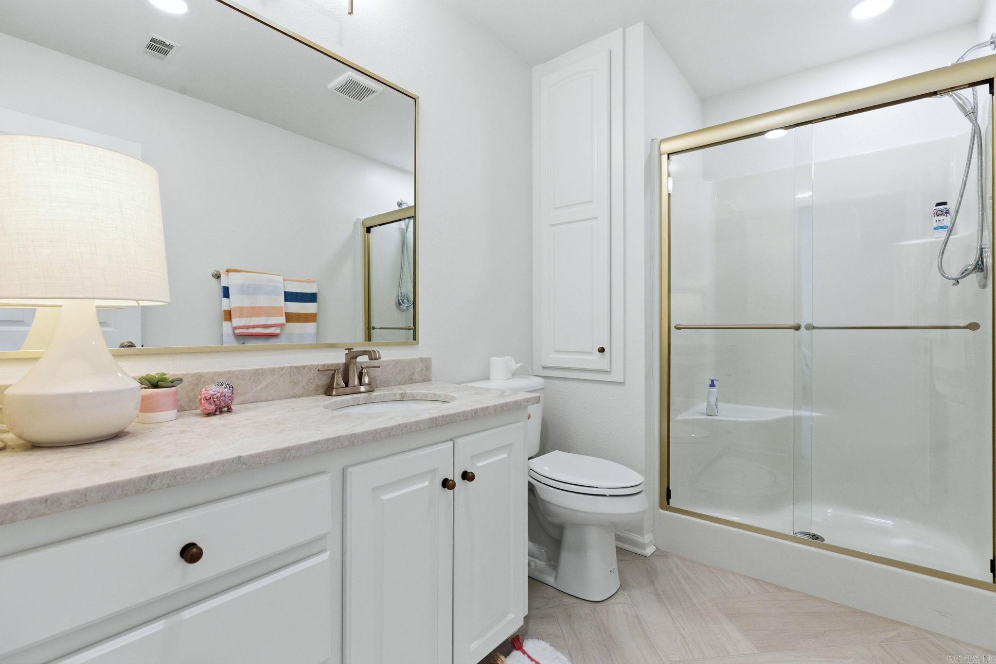 5006 Colonial  Benton, AR