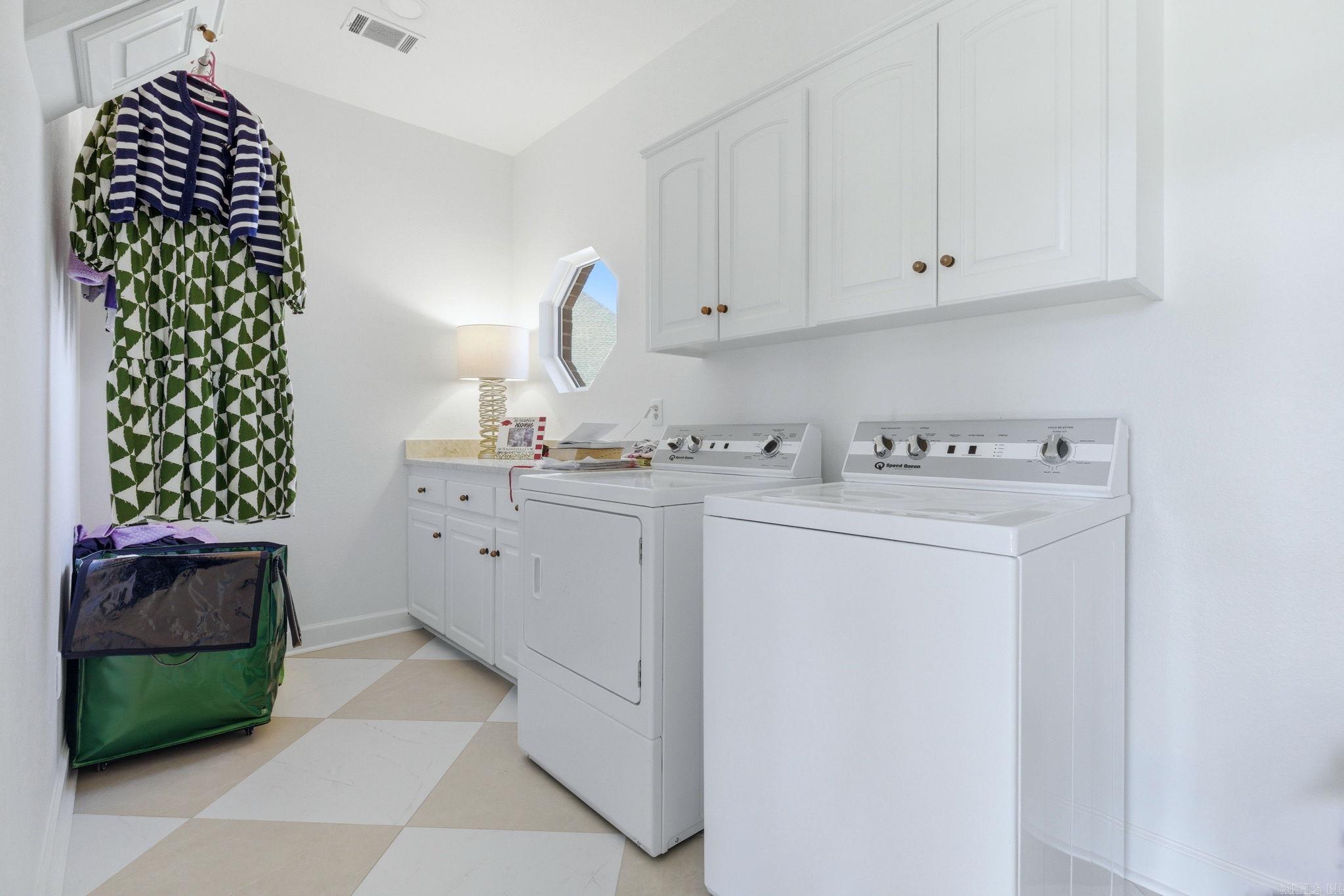 5006 Colonial  Benton, AR