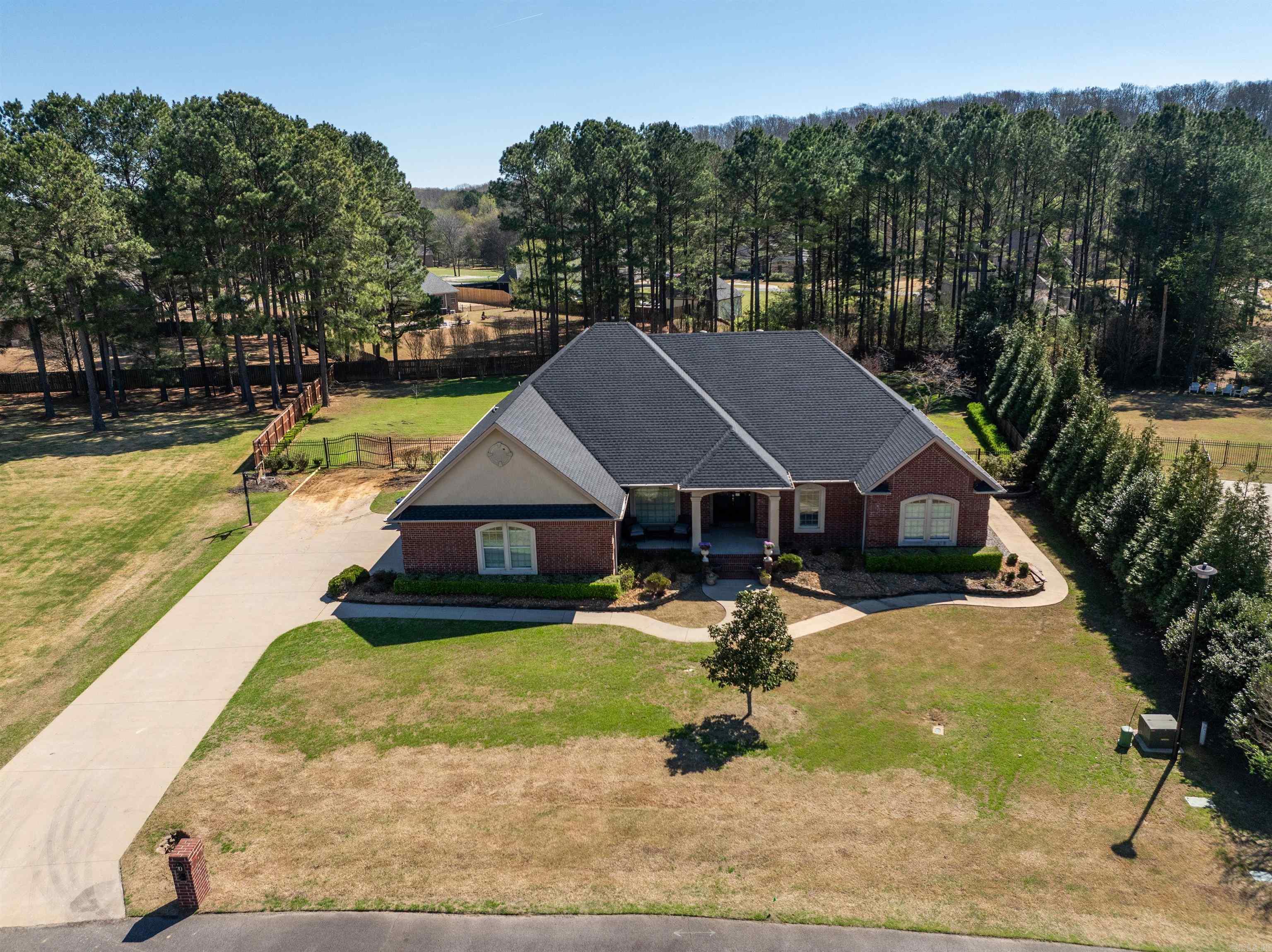 70 Maggie  Searcy, AR