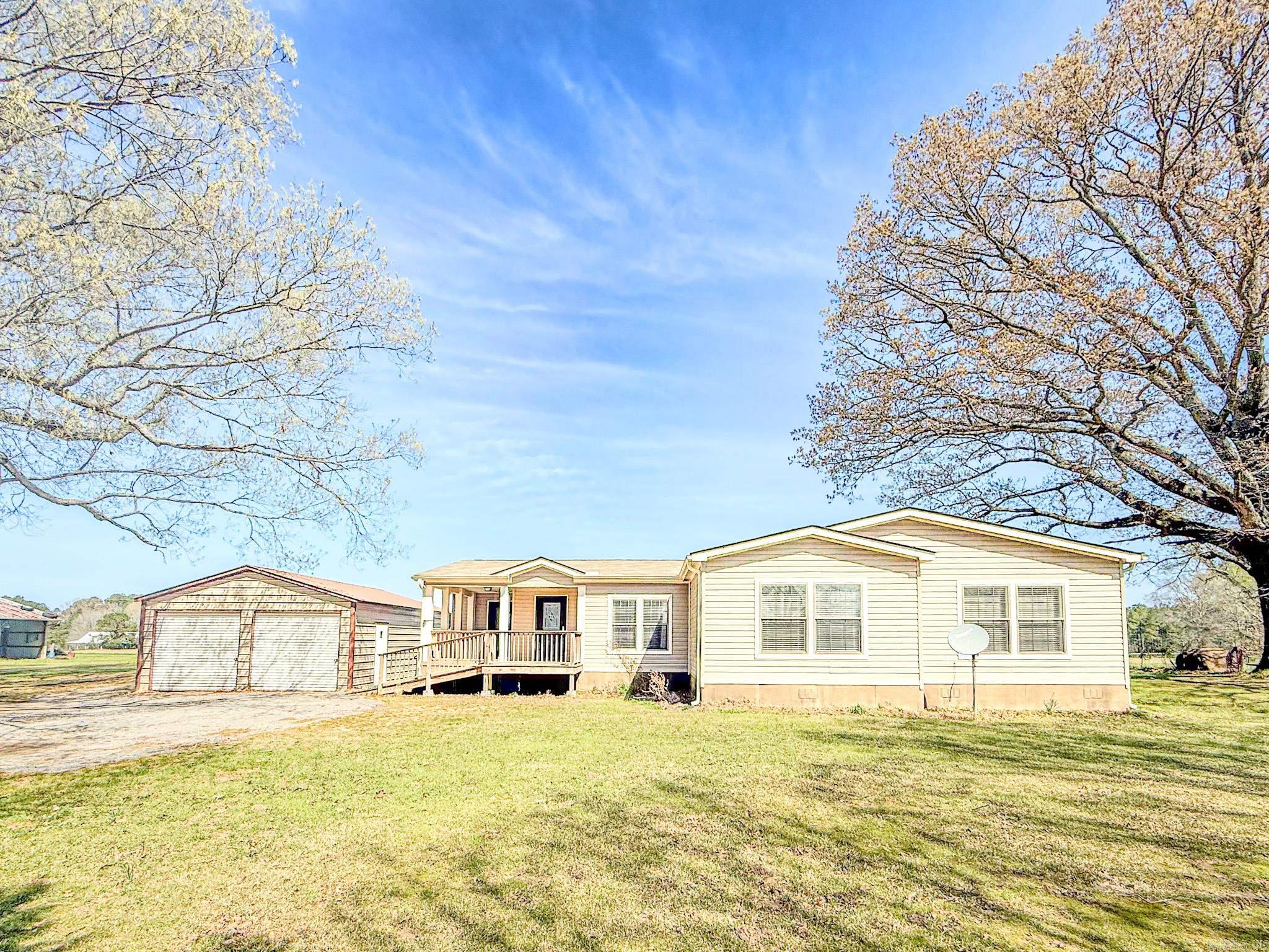 2660 Bateman  Okolona, AR