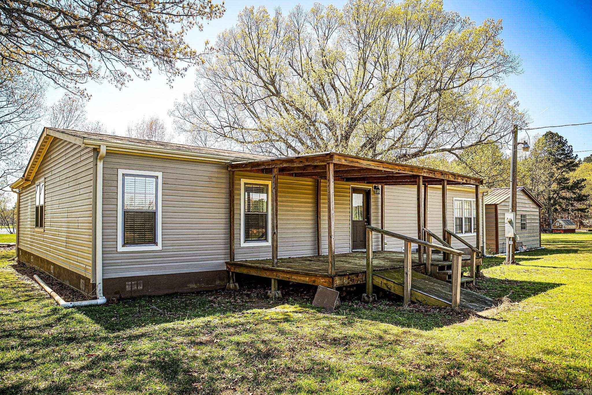 2660 Bateman  Okolona, AR