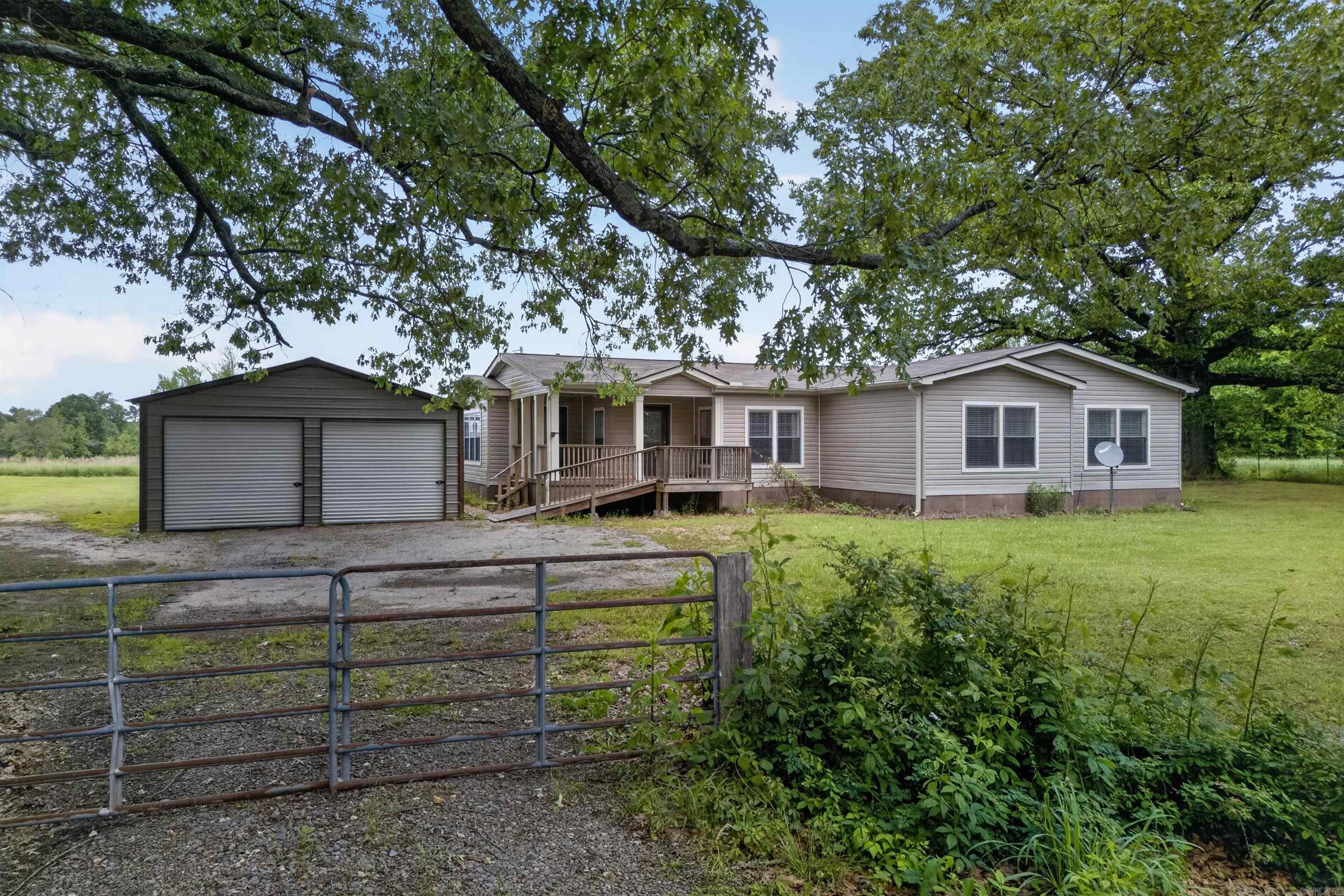 2660 Bateman  Okolona, AR