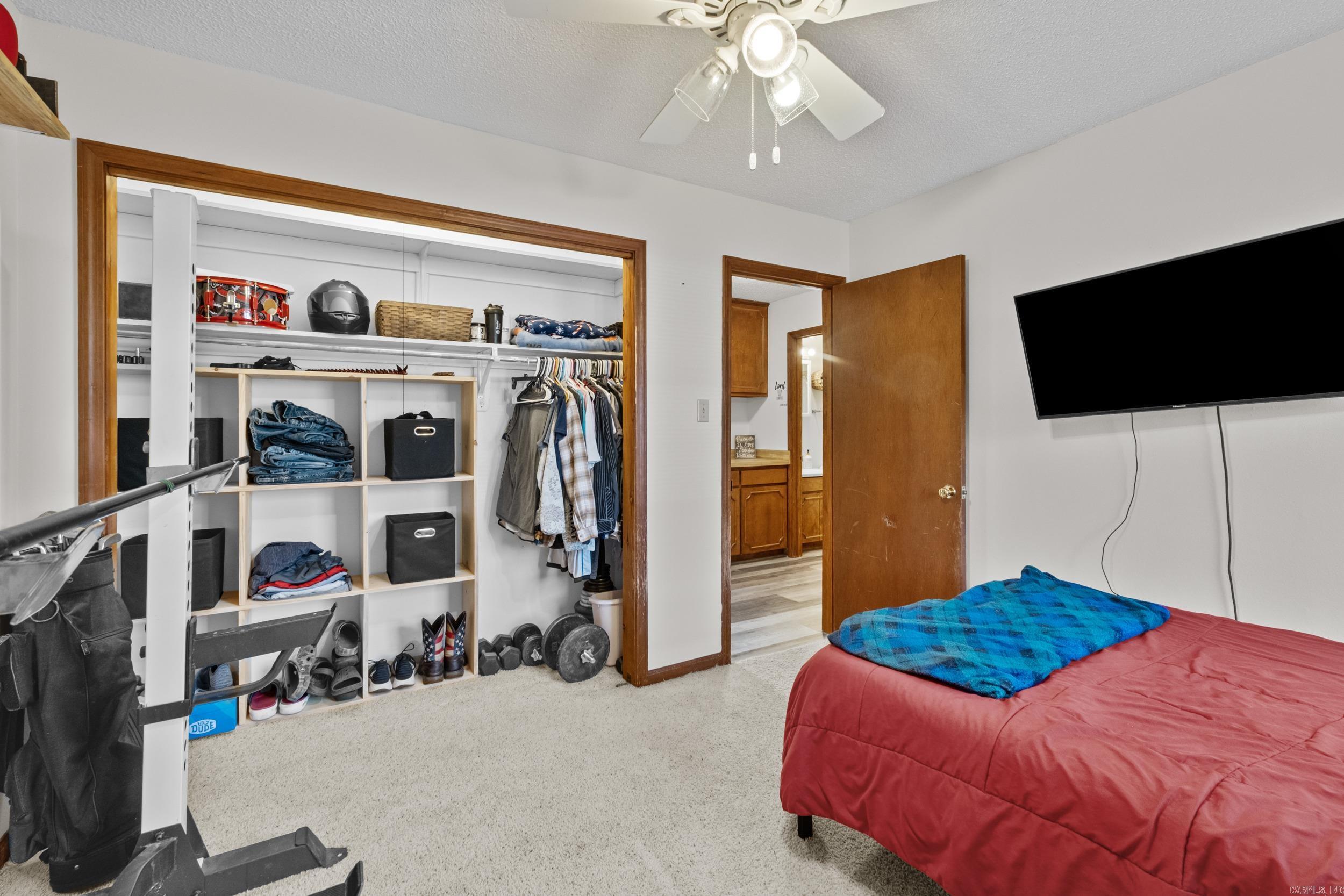 109 Crossbow  Fairfield Bay, AR