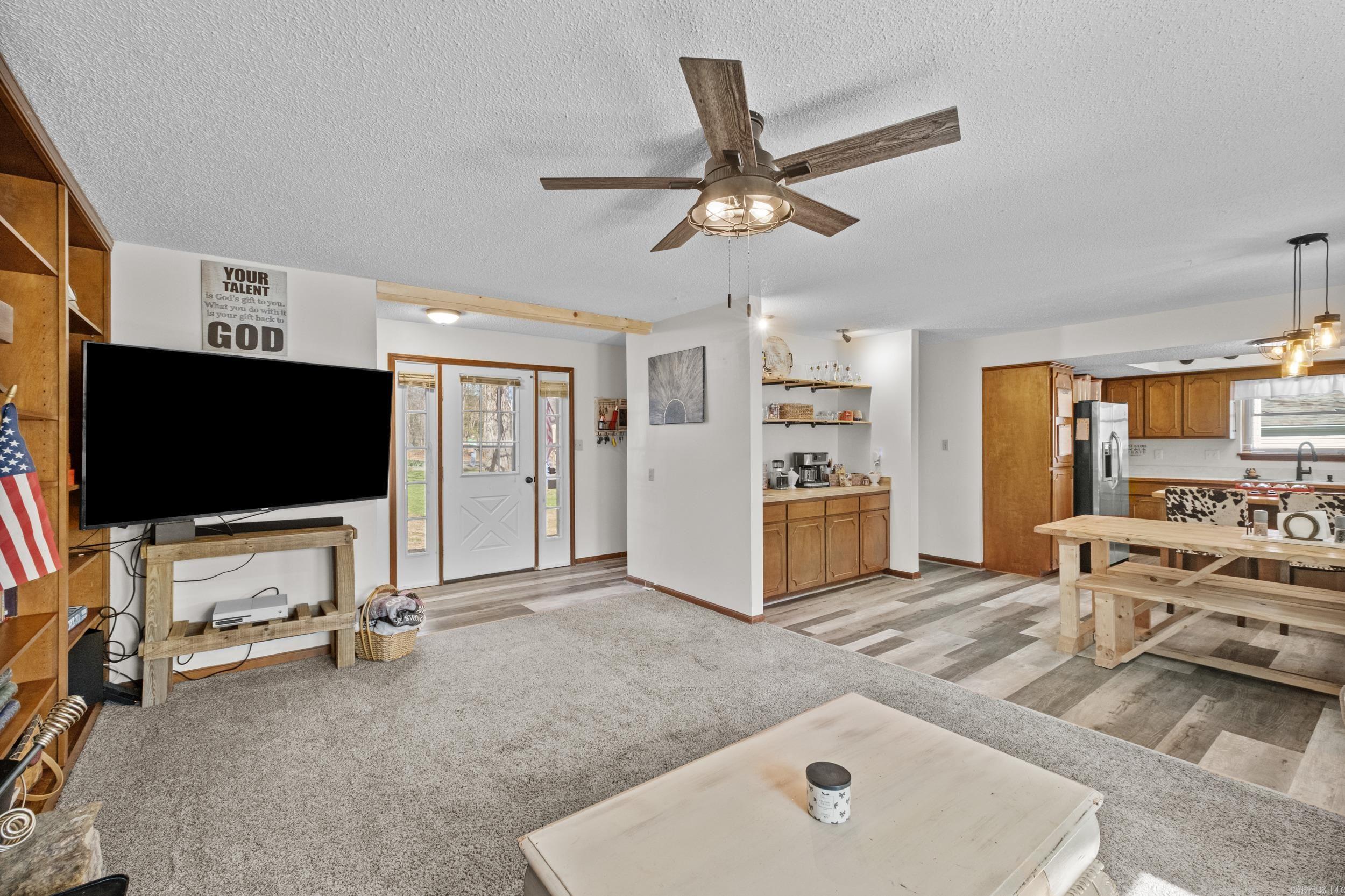 109 Crossbow  Fairfield Bay, AR