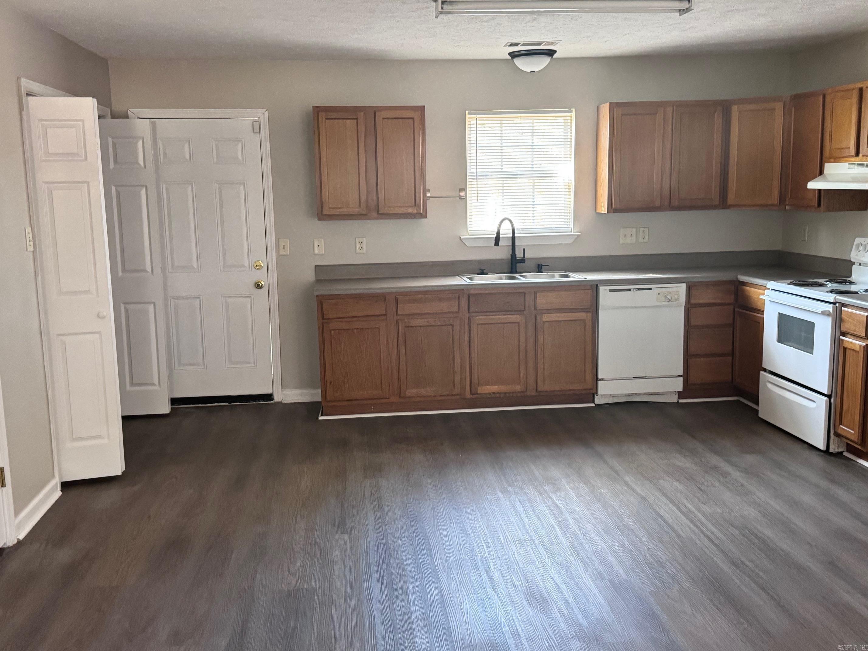 14166 Joan  Shannon Hills, AR