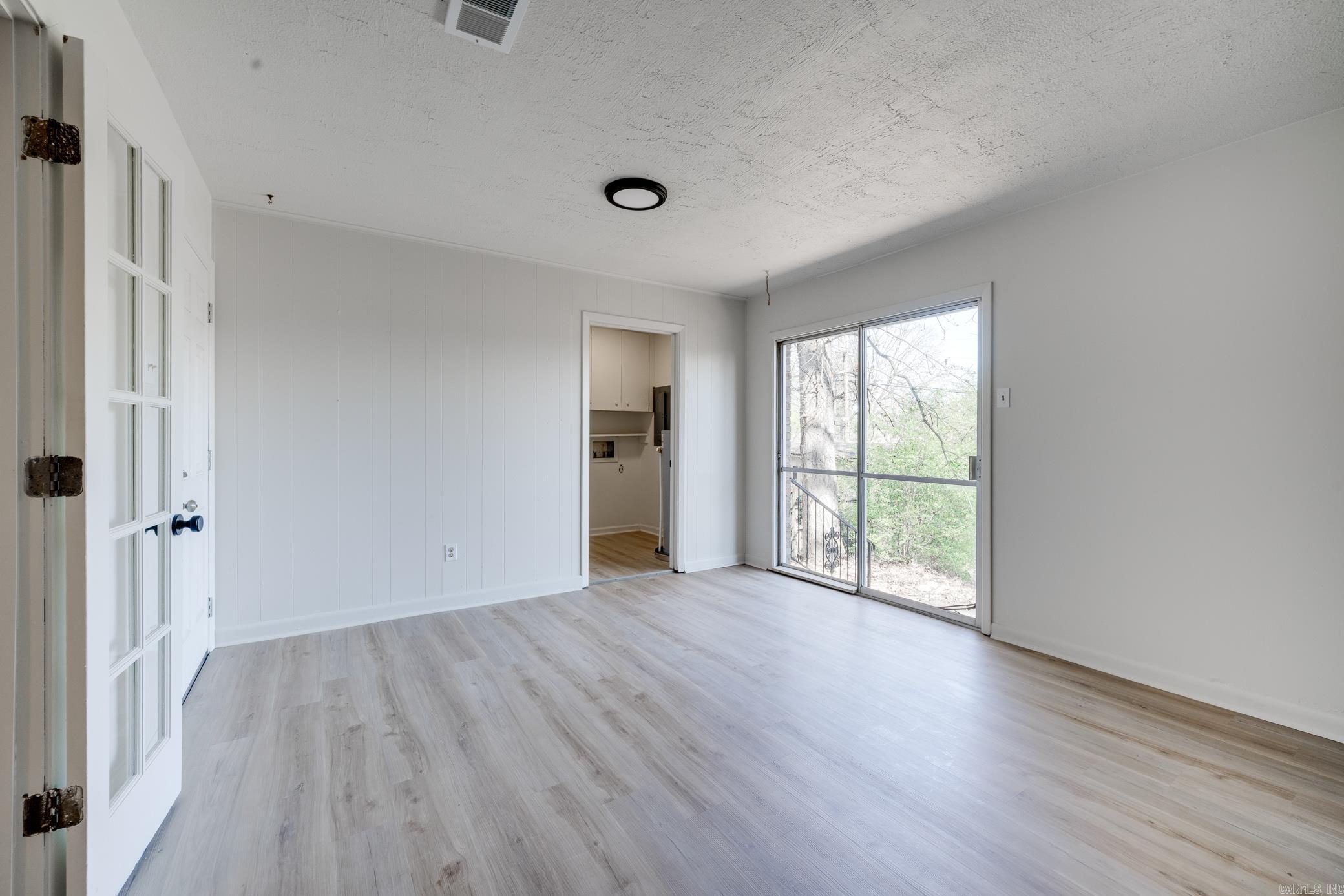 2619 Elkhart Dr  Little Rock, AR