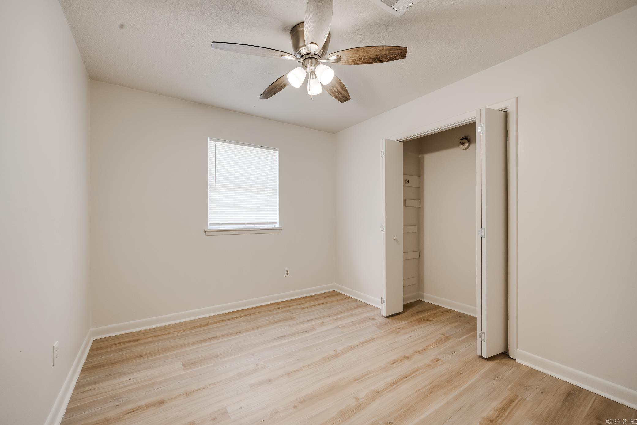 2619 Elkhart Dr  Little Rock, AR