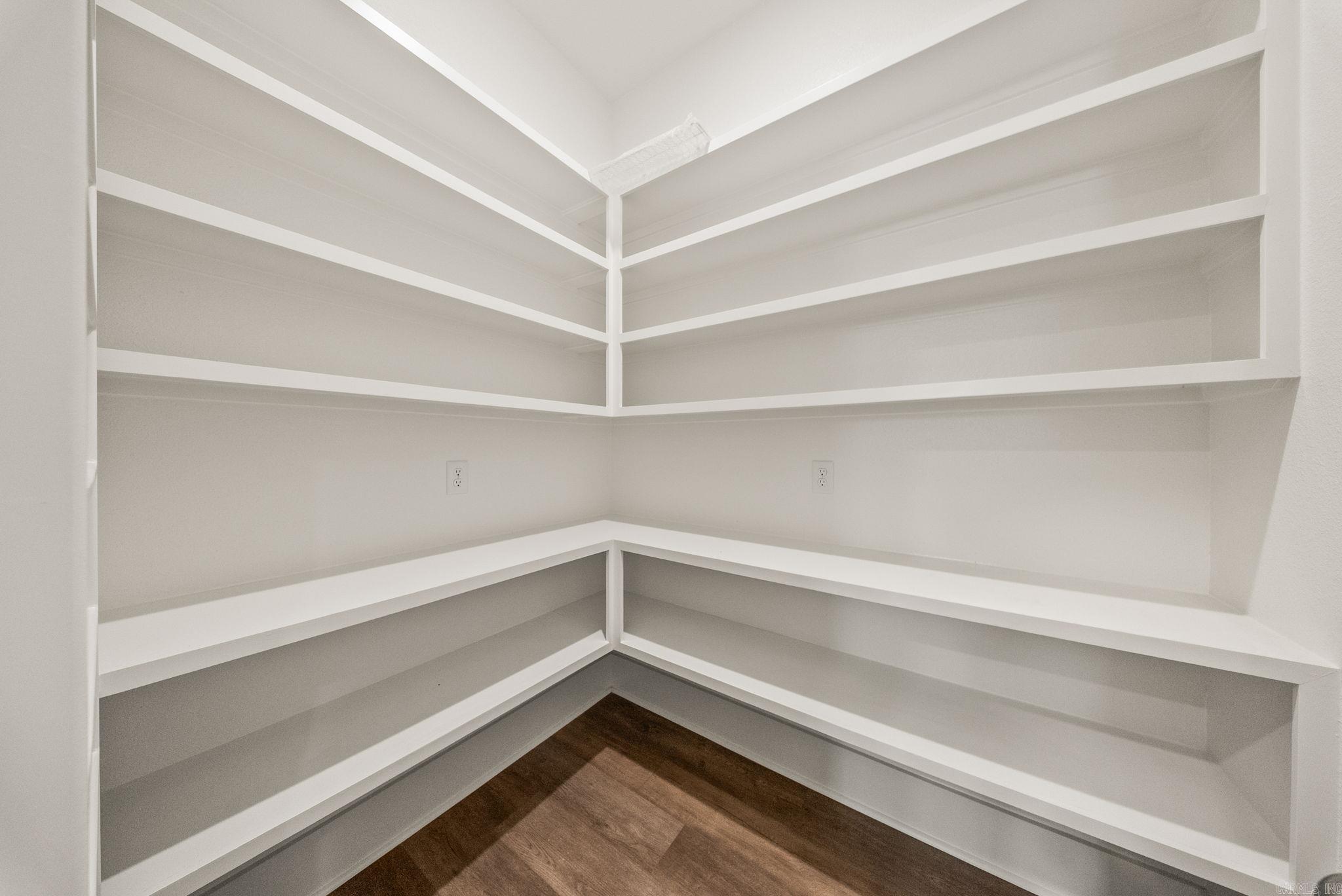 514 Corondelet Lane  Maumelle, AR