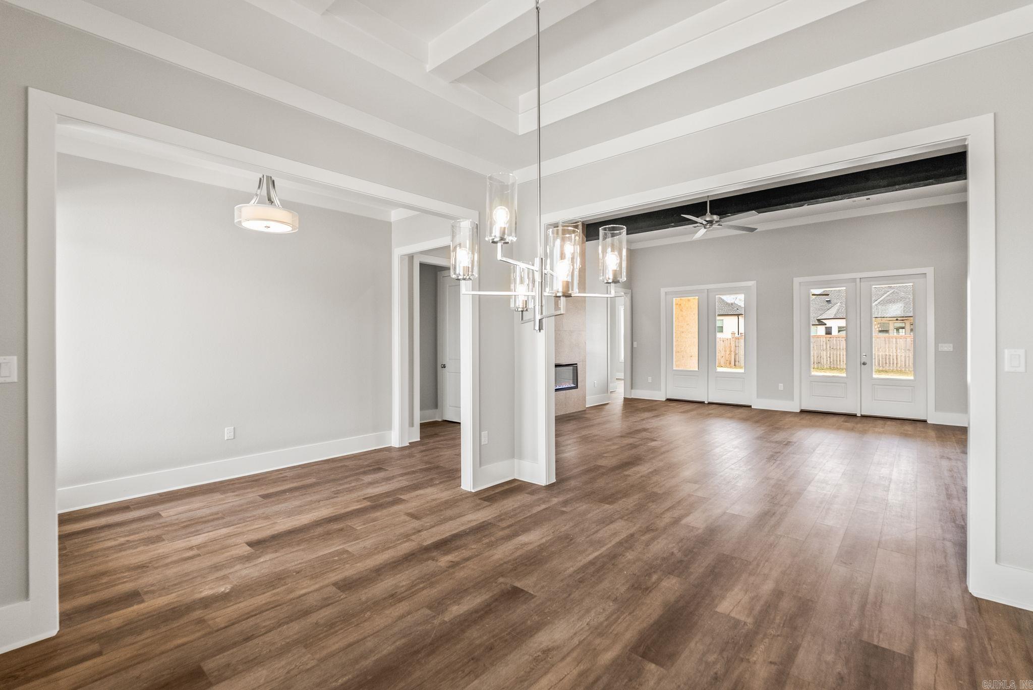 514 Corondelet Lane  Maumelle, AR