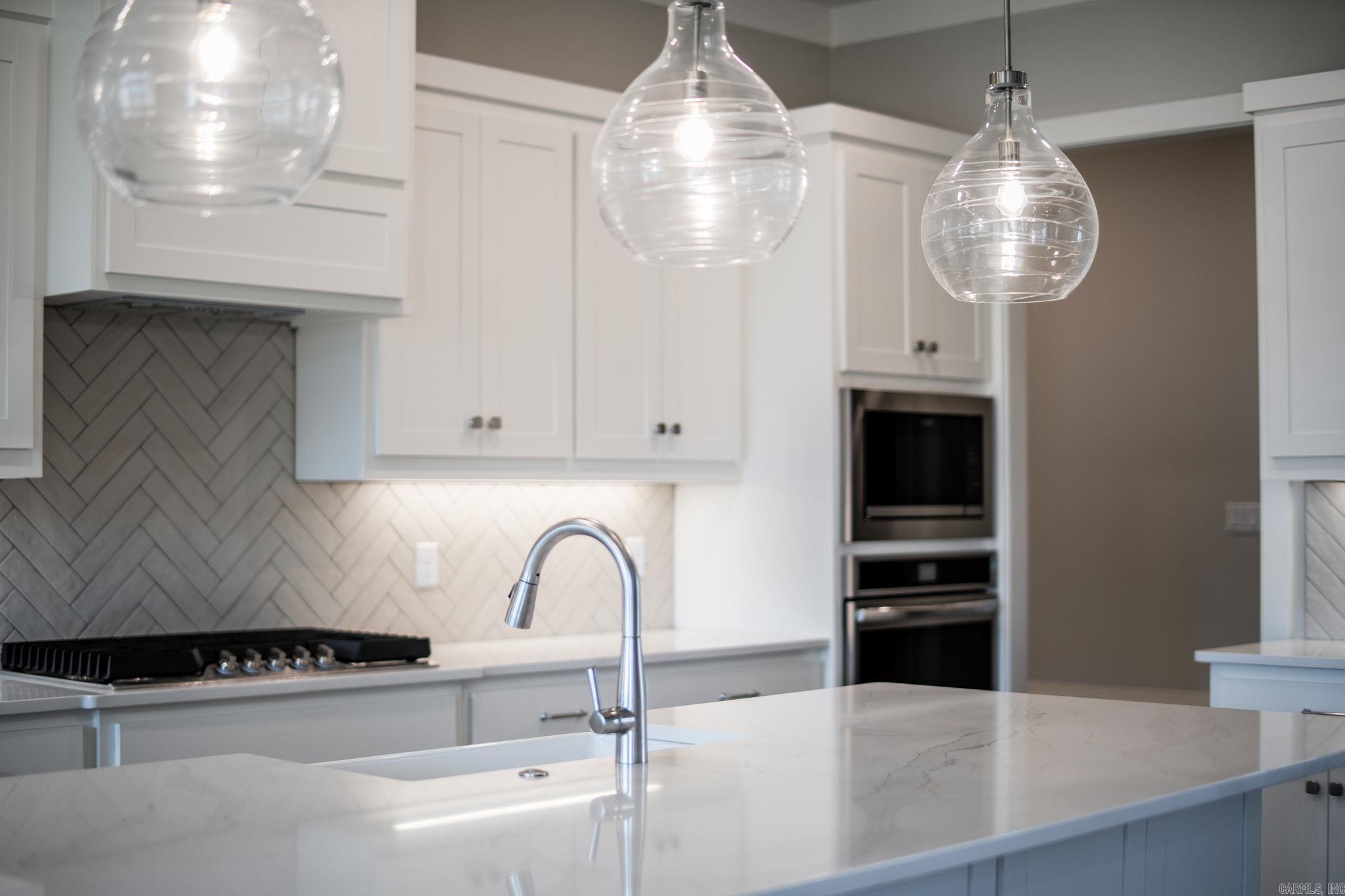 514 Corondelet Lane  Maumelle, AR