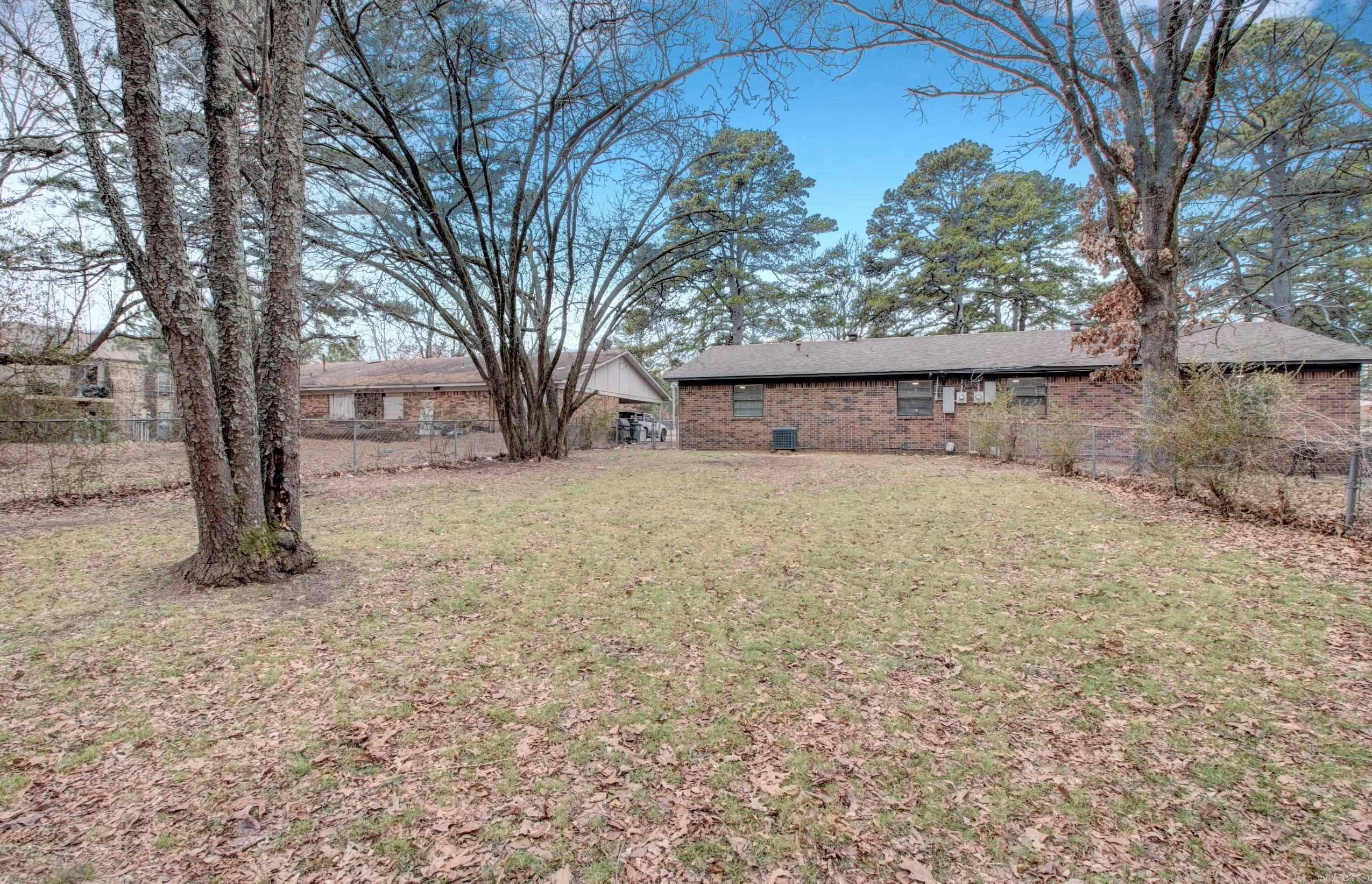 1905 Labette Manor  LITTLE FLOCK, AR