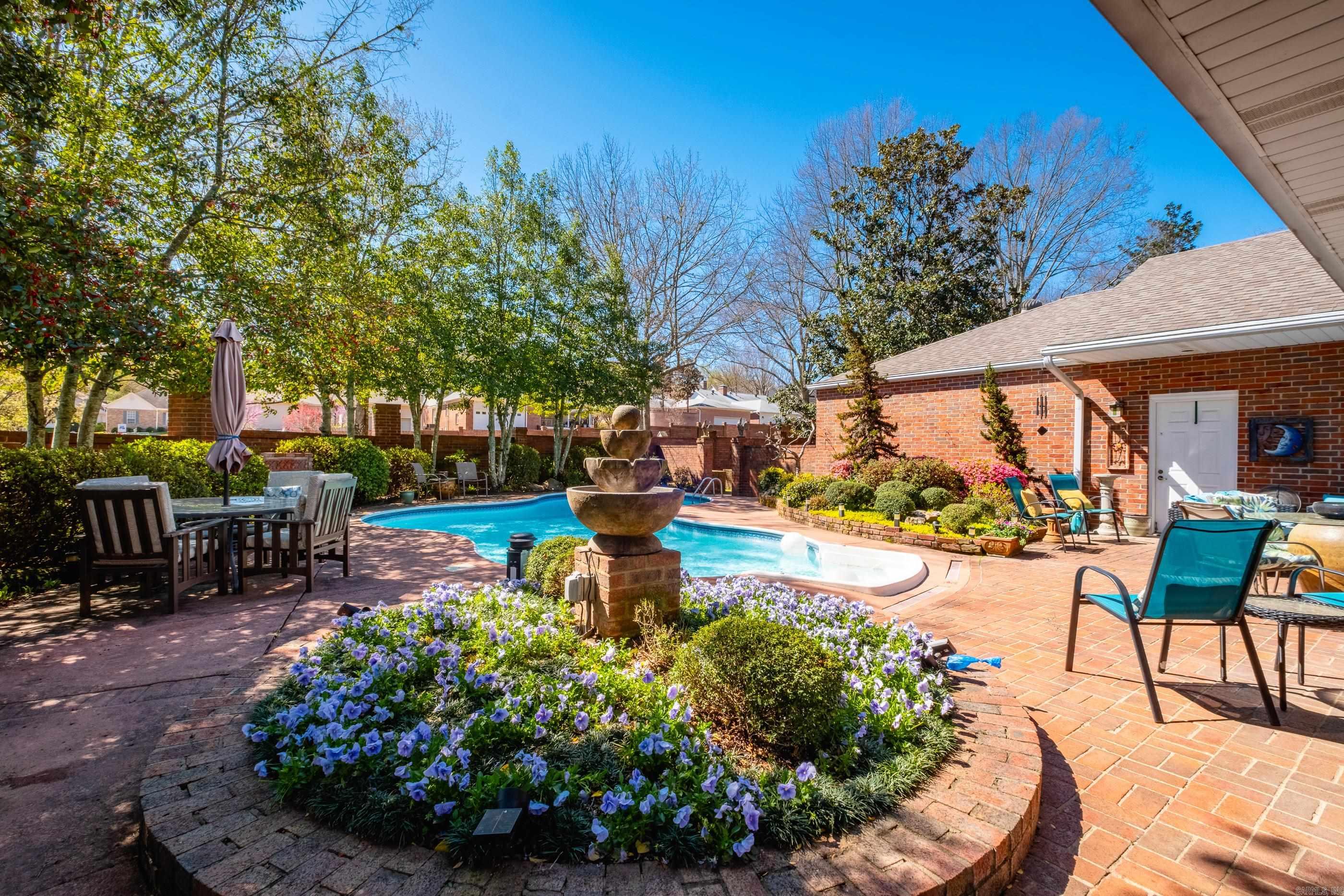 12400 Hunters Glenn Blvd  Little Rock, AR