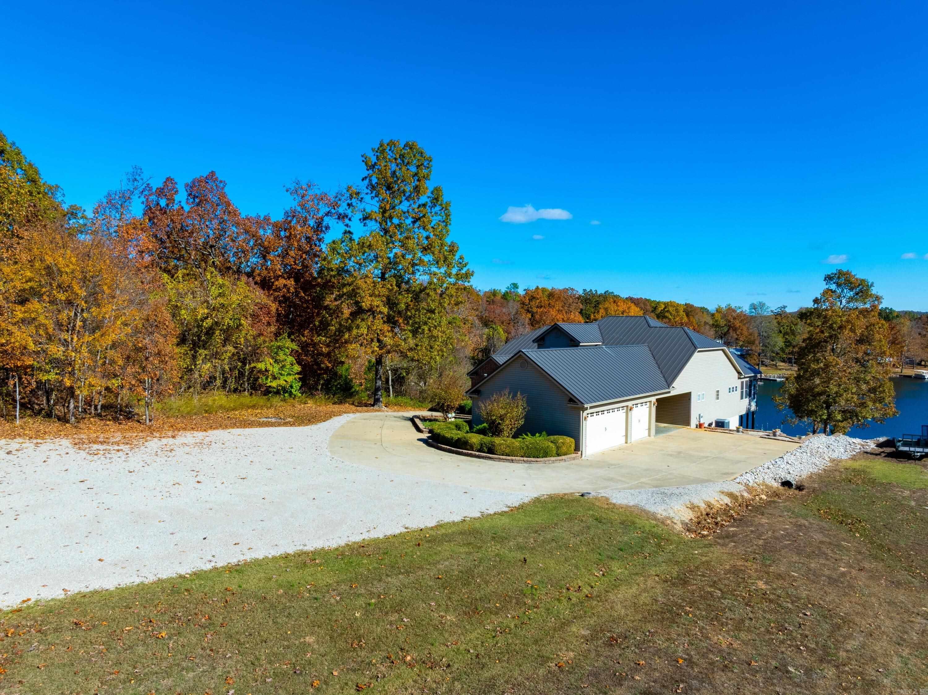 505 E Tri Lakes  Horseshoe Bend, AR