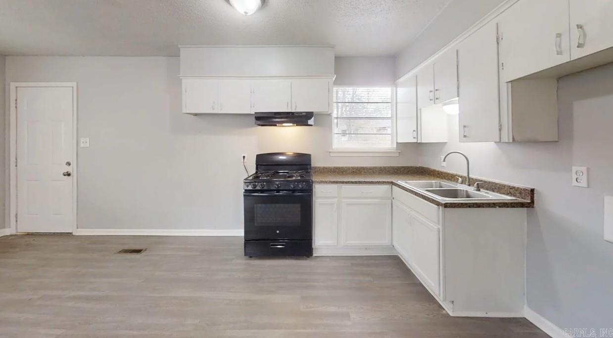 7307 Knollwood  Little Rock, AR