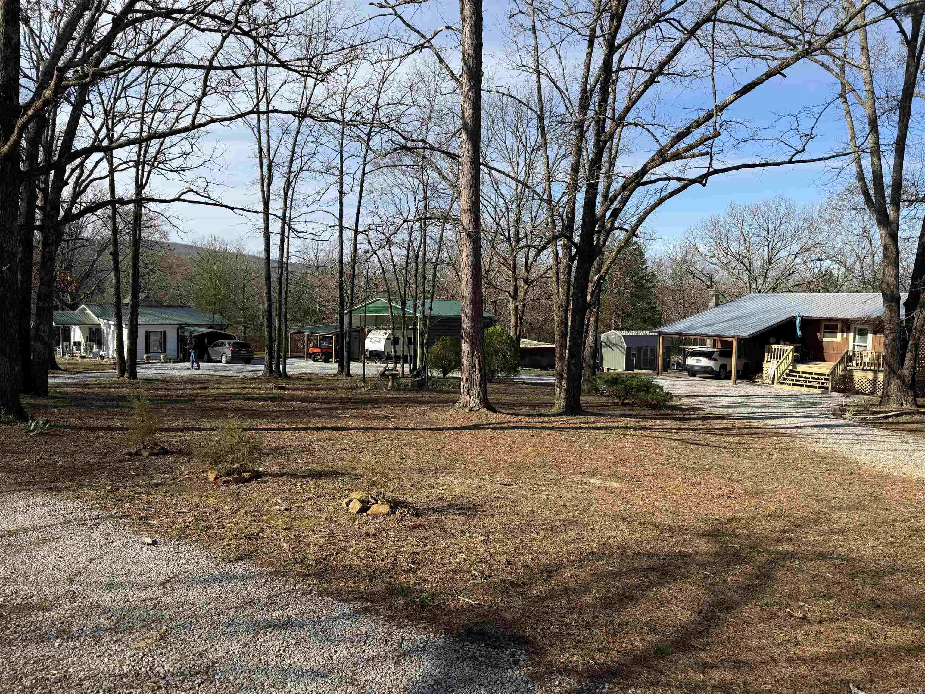 517 & 517 B E Webb  Mountain View, AR