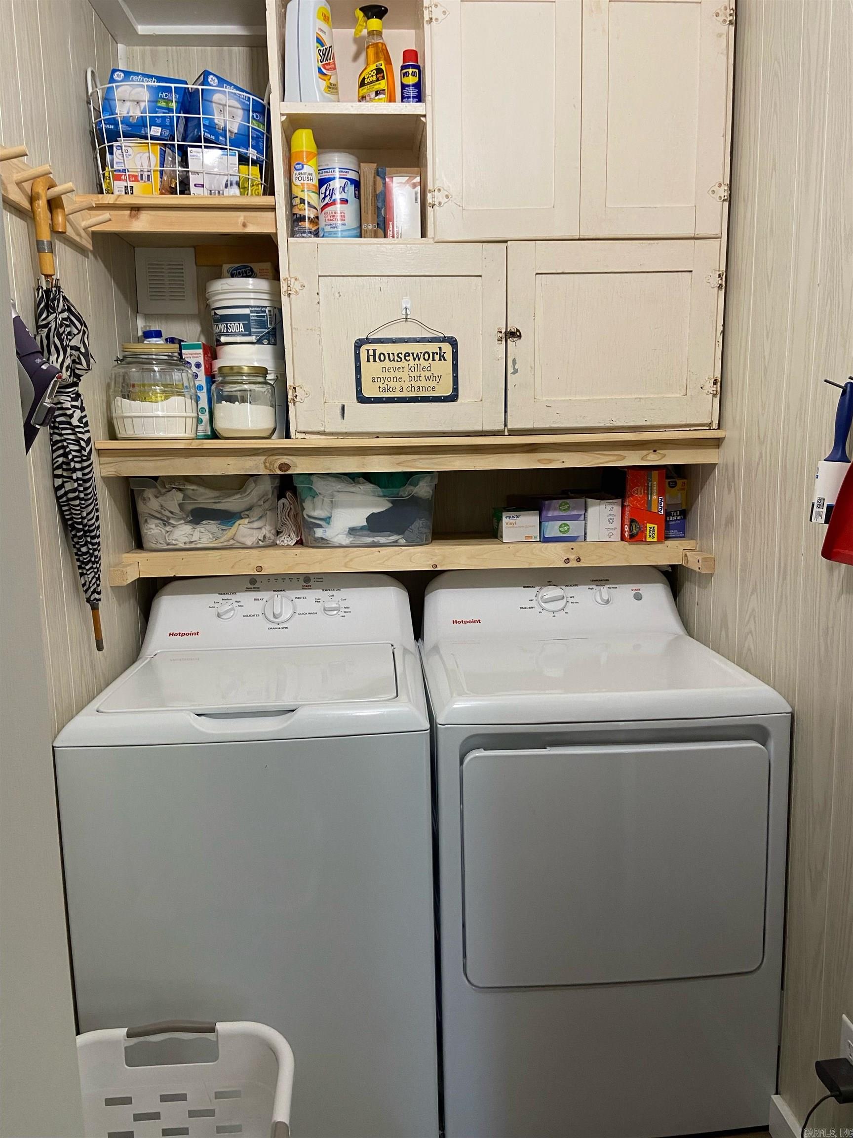 517 & 517 B E Webb  Mountain View, AR