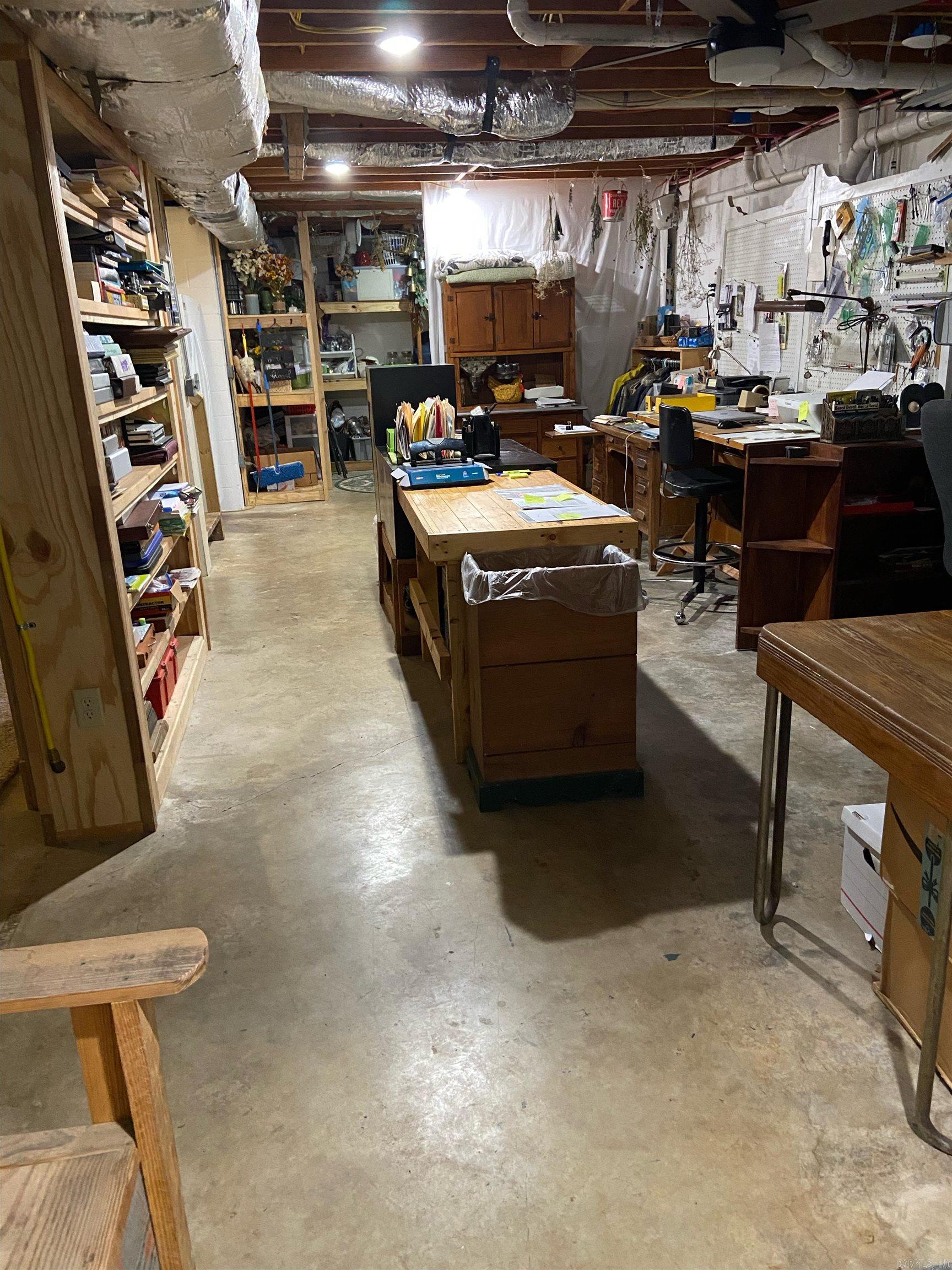 517 & 517 B E Webb  Mountain View, AR