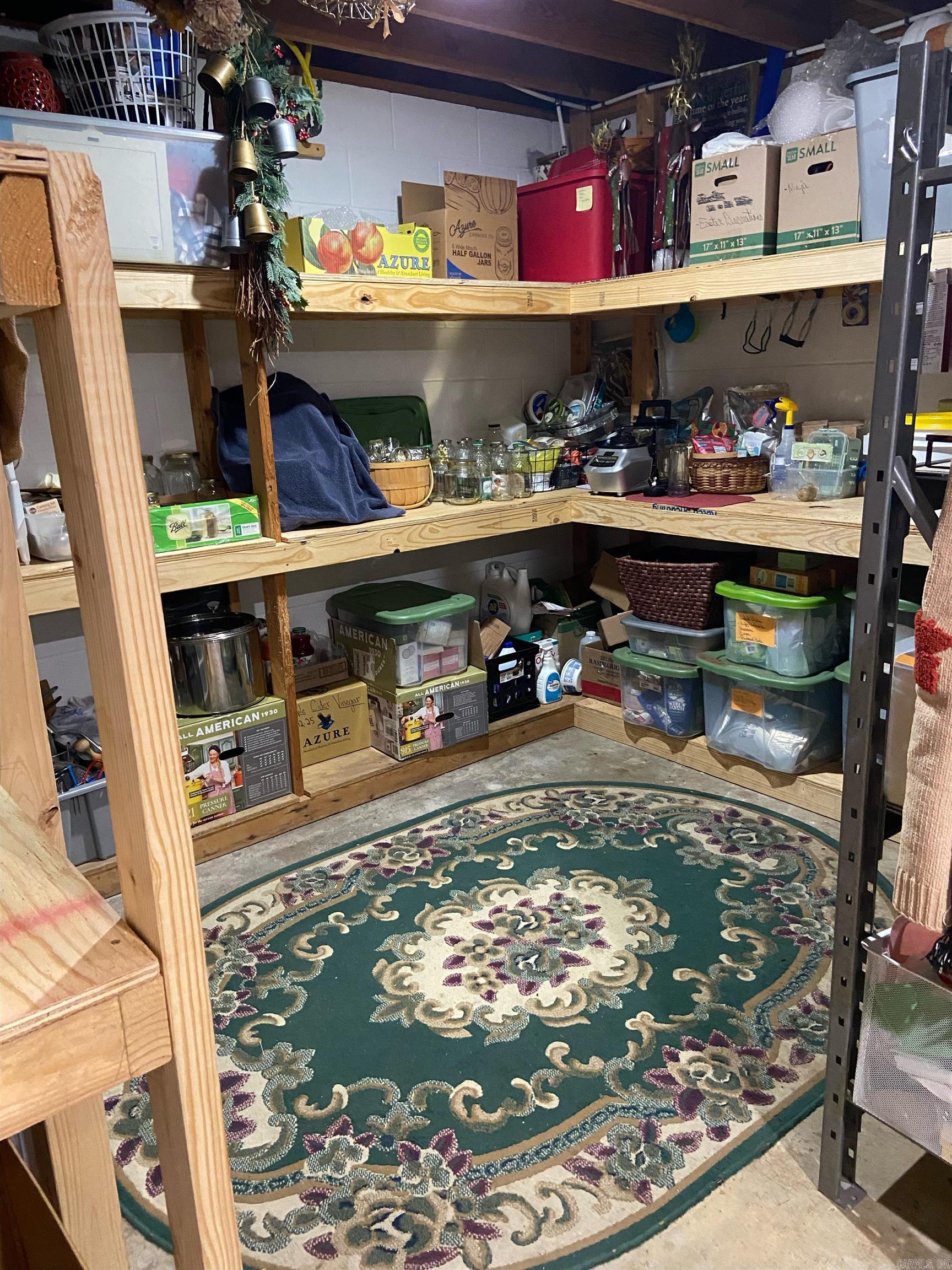 517 & 517 B E Webb  Mountain View, AR