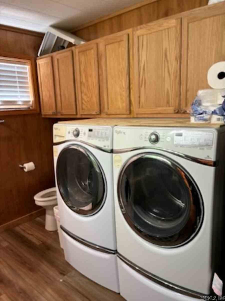 517 & 517 B E Webb  Mountain View, AR