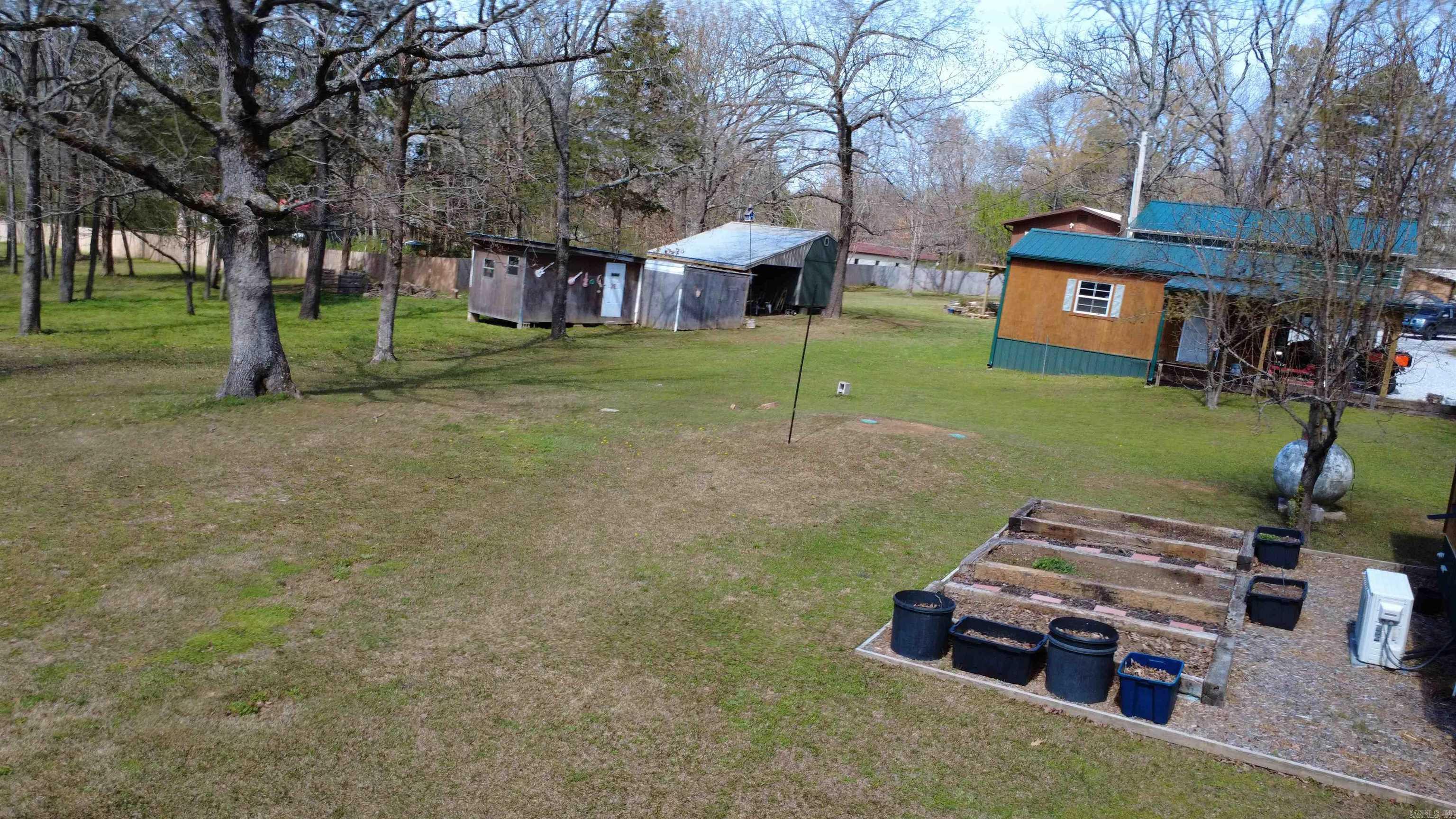 517 & 517 B E Webb  Mountain View, AR