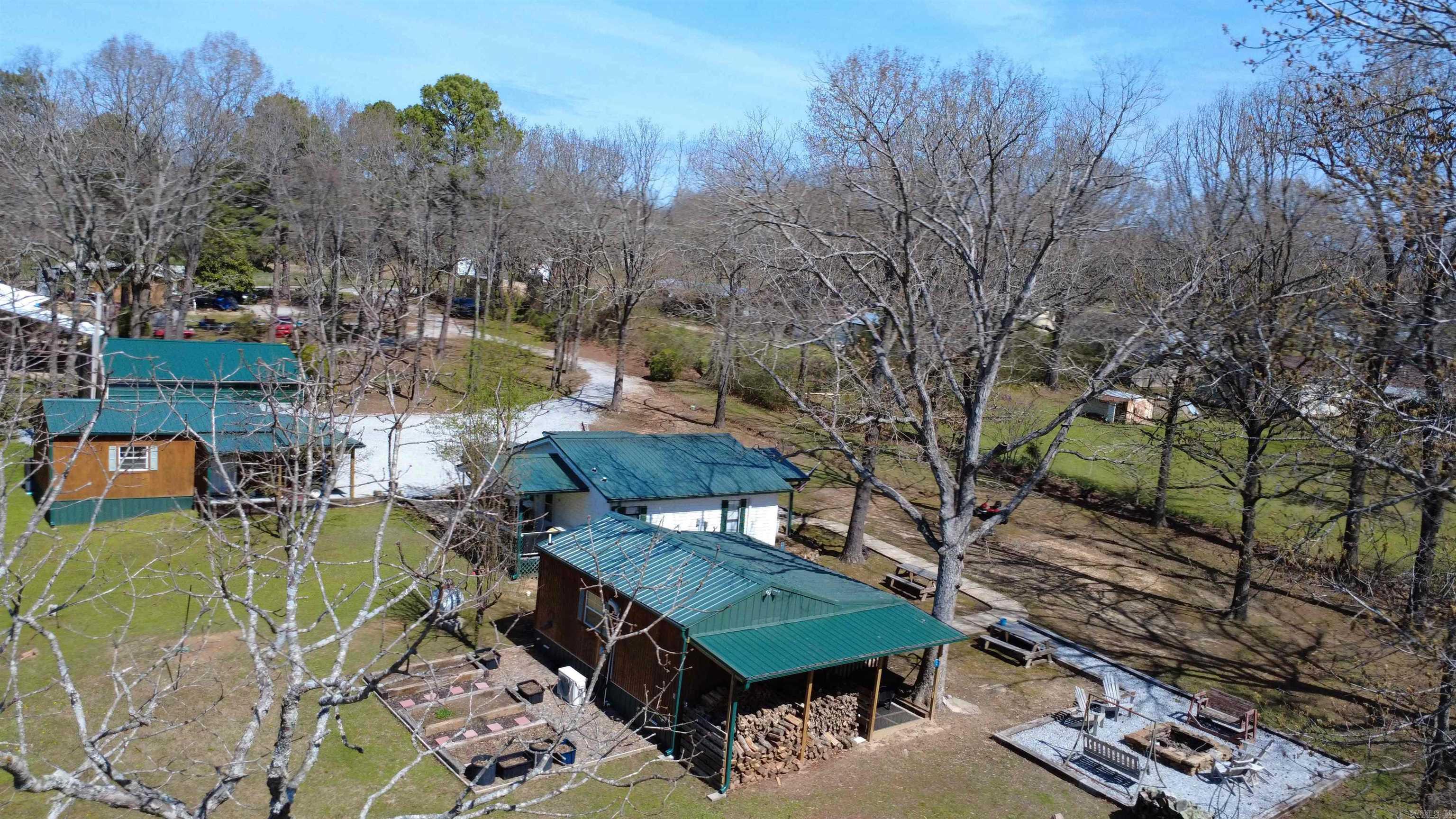 517 & 517 B E Webb  Mountain View, AR