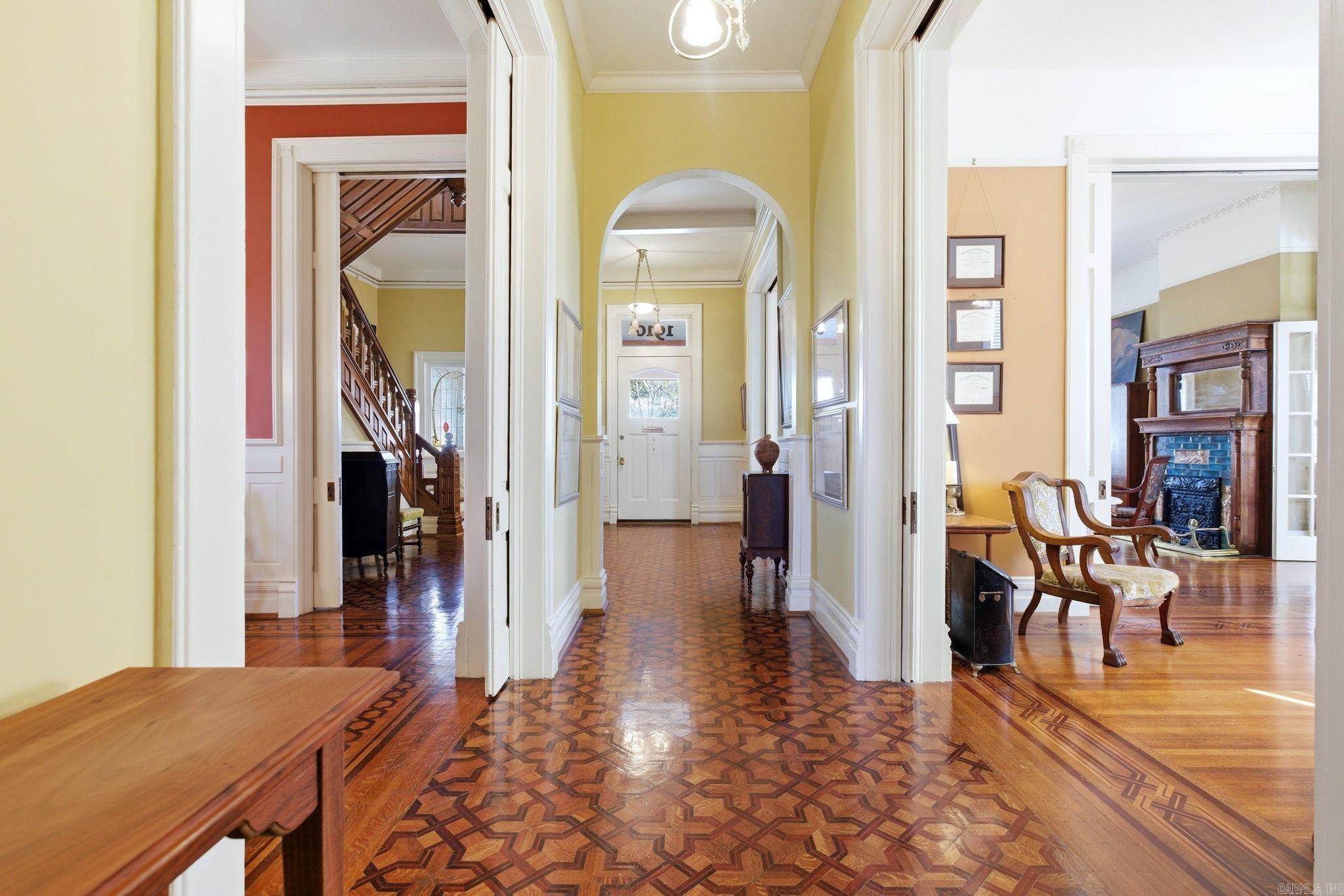 1910 S Arch  Little Rock, AR