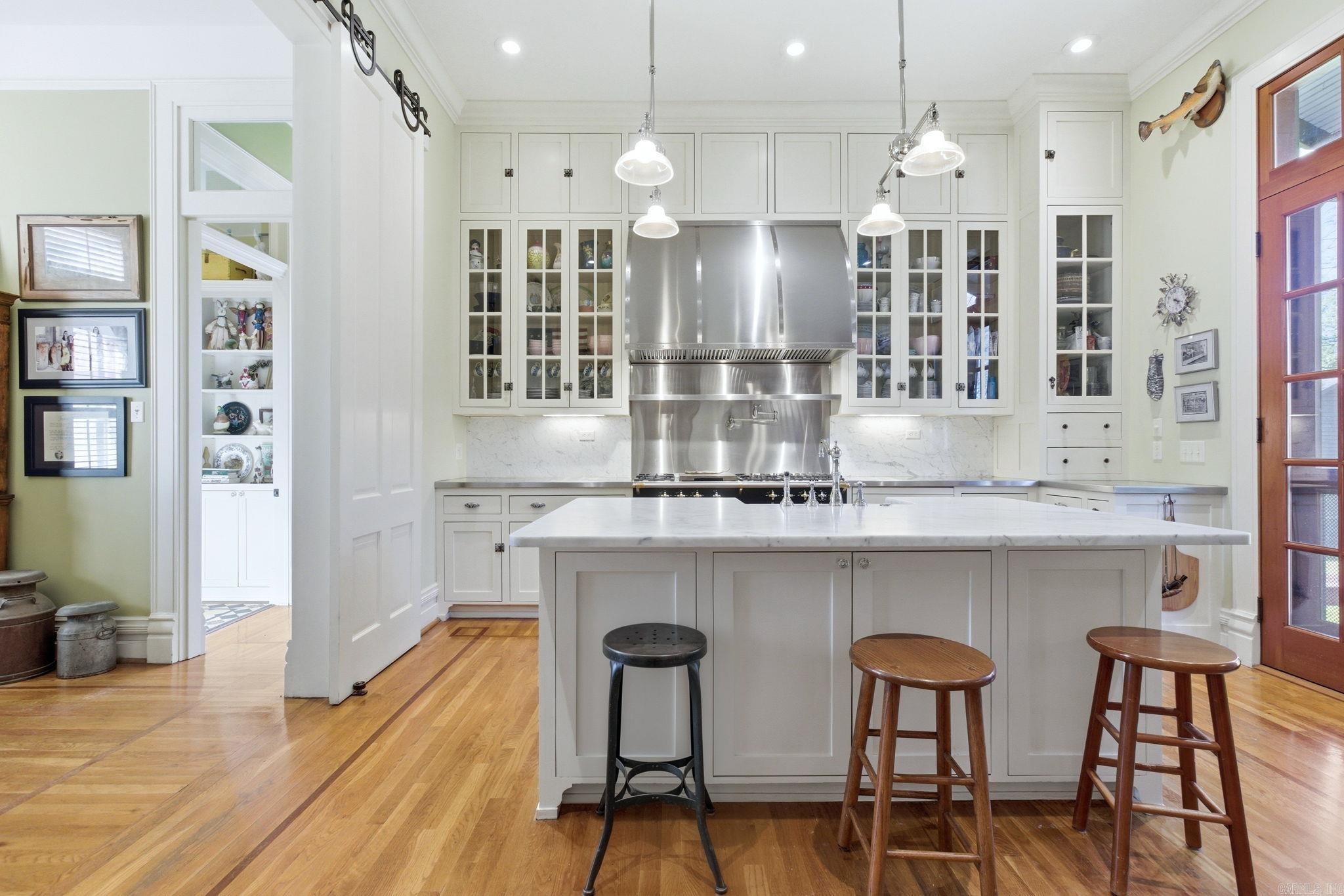 1910 S Arch  Little Rock, AR