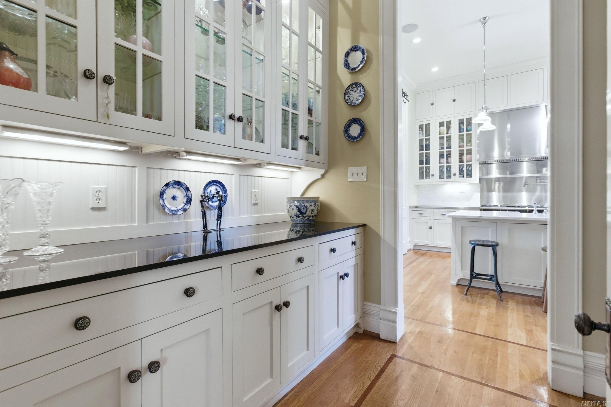 1910 S Arch  Little Rock, AR