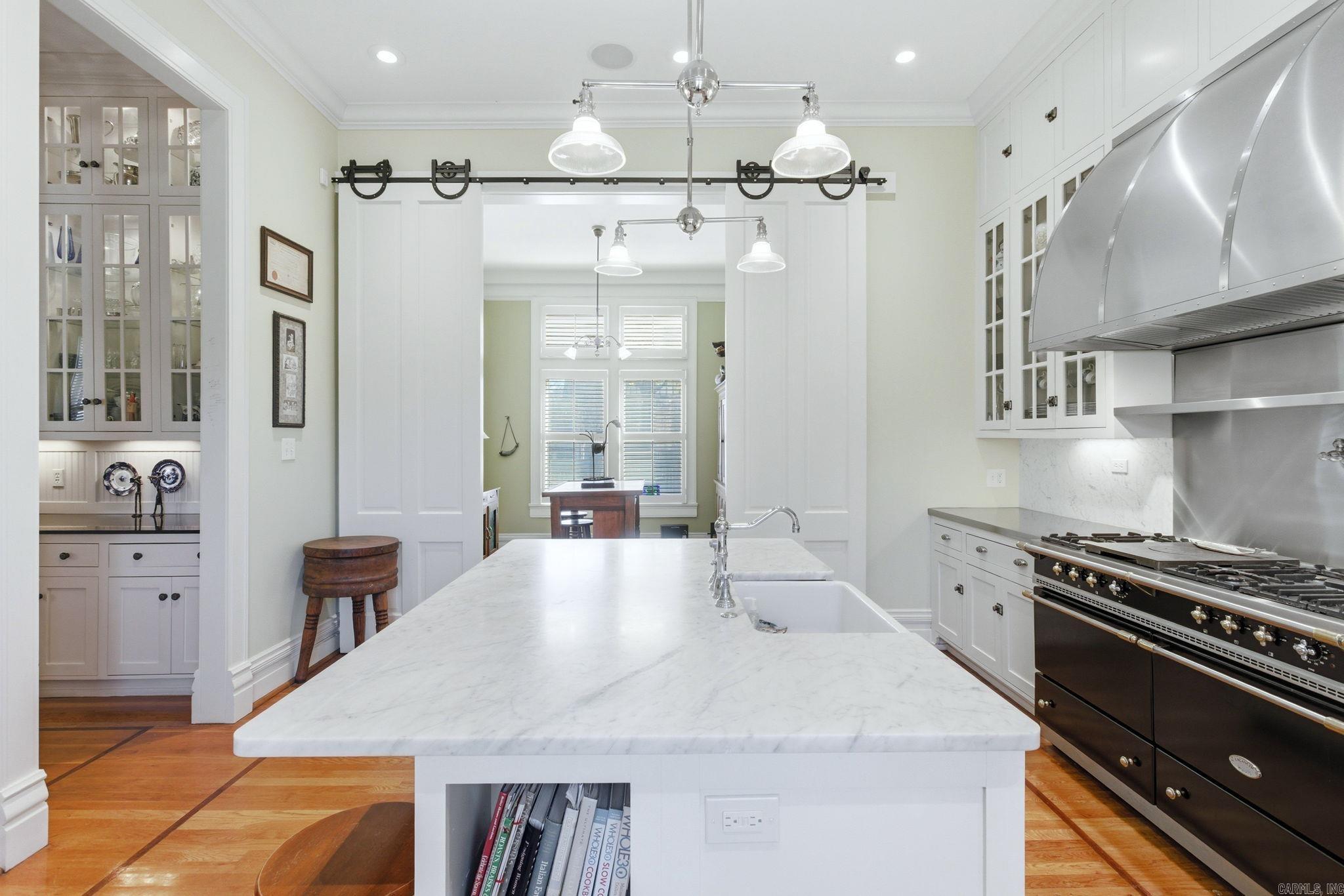 1910 S Arch  Little Rock, AR